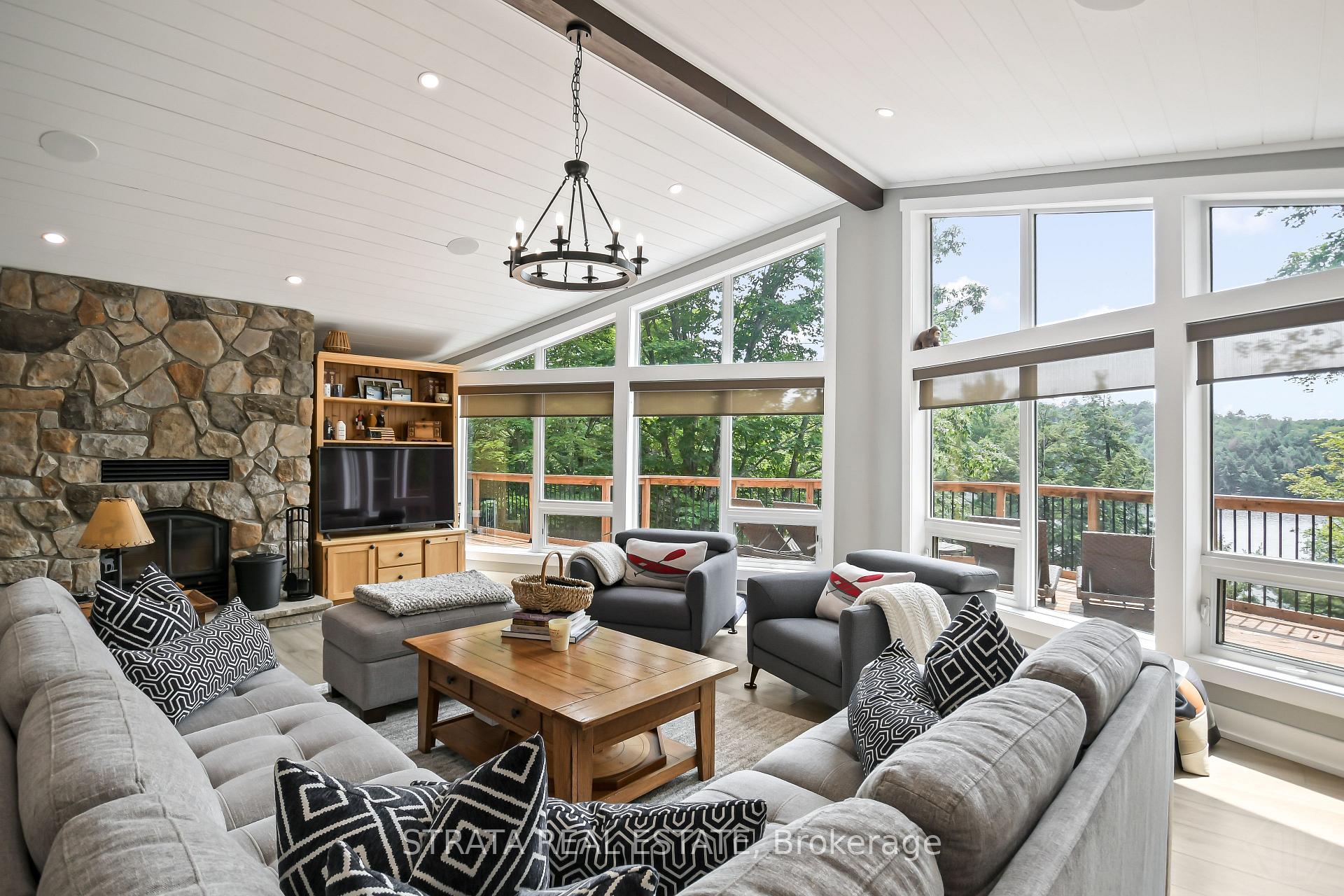 Photo 6 of 1003 Calgary Drive, Dysart et al, Havelock — HOMEH