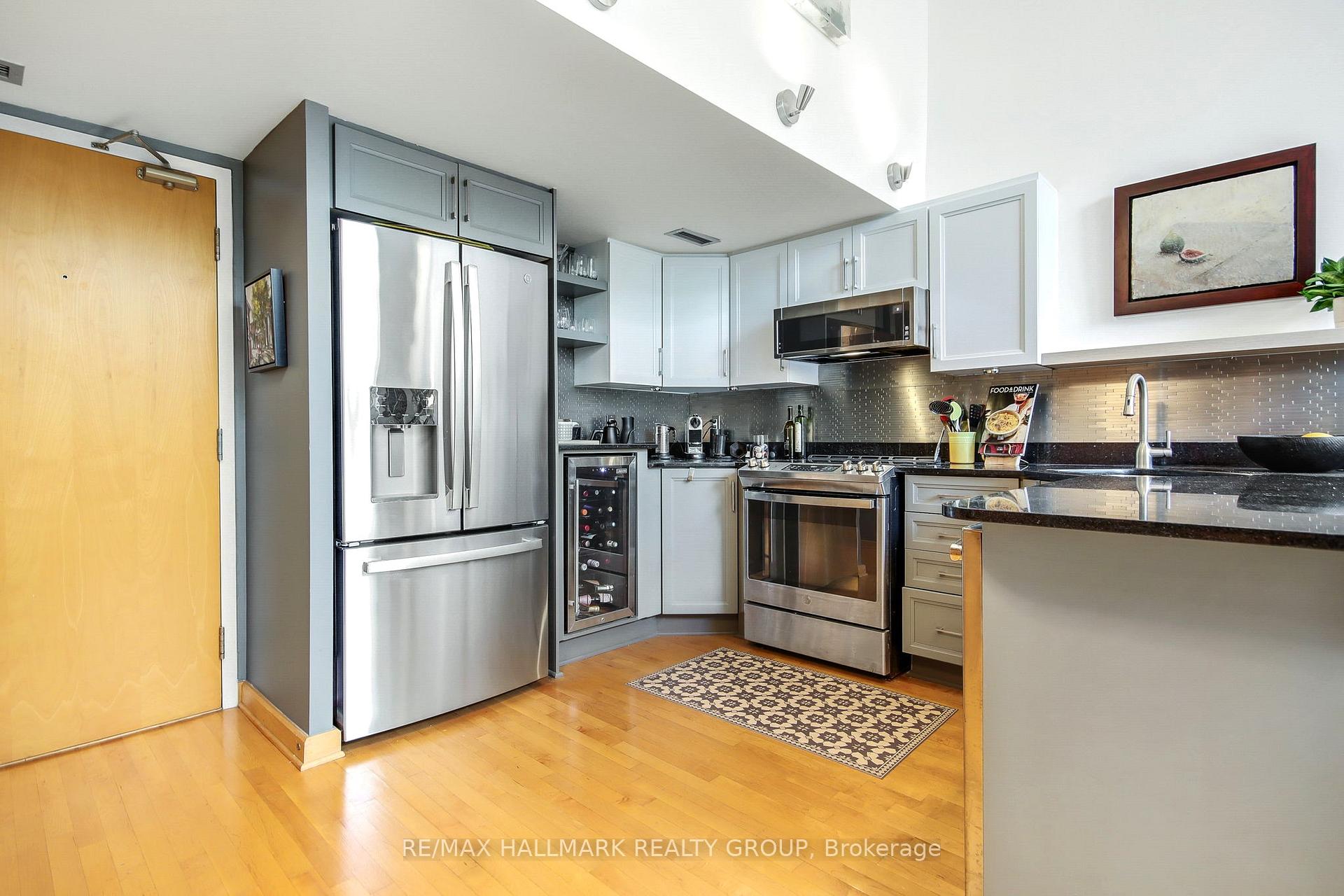 Photo 6 of Unit 203, 29 Main Street, Ottawa, Ottawa East — HOMEH