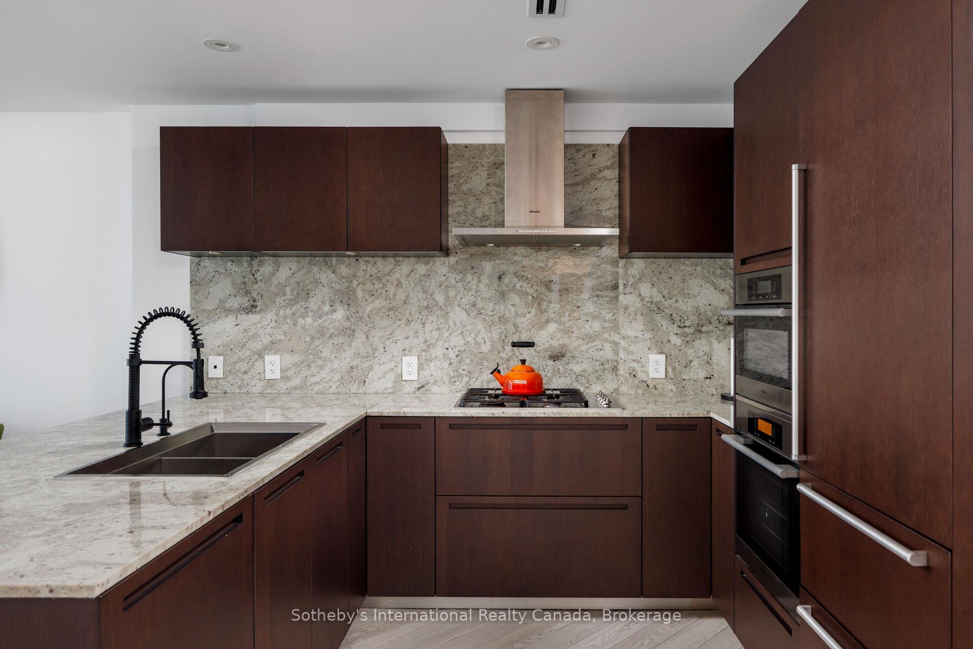 Photo 28 of Unit 2802, 180 University Avenue, Toronto, Bay Street Corridor — HOMEH