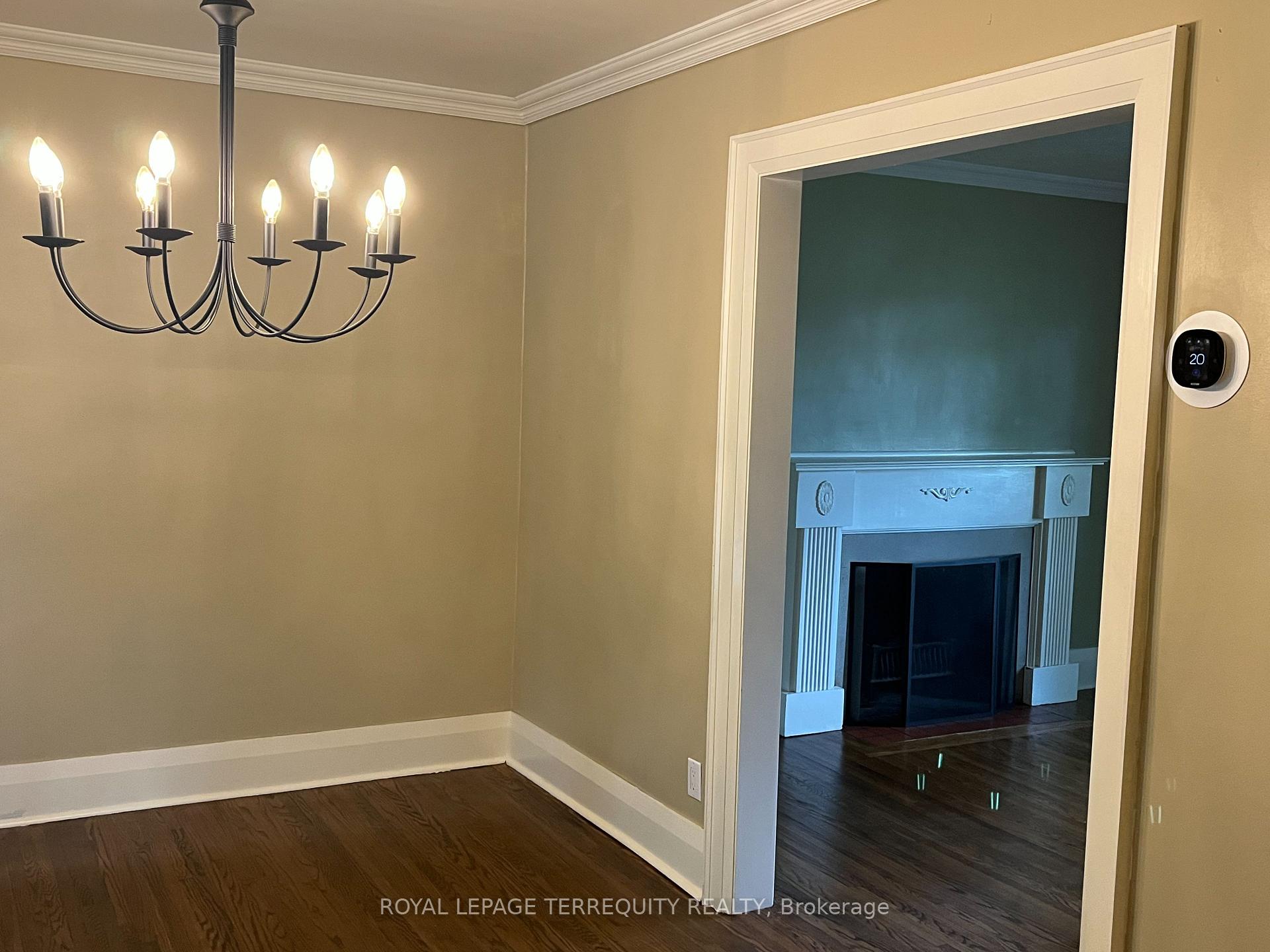 Photo 6 of 25 Halford Avenue, Toronto, Lambton Baby Point — HOMEH