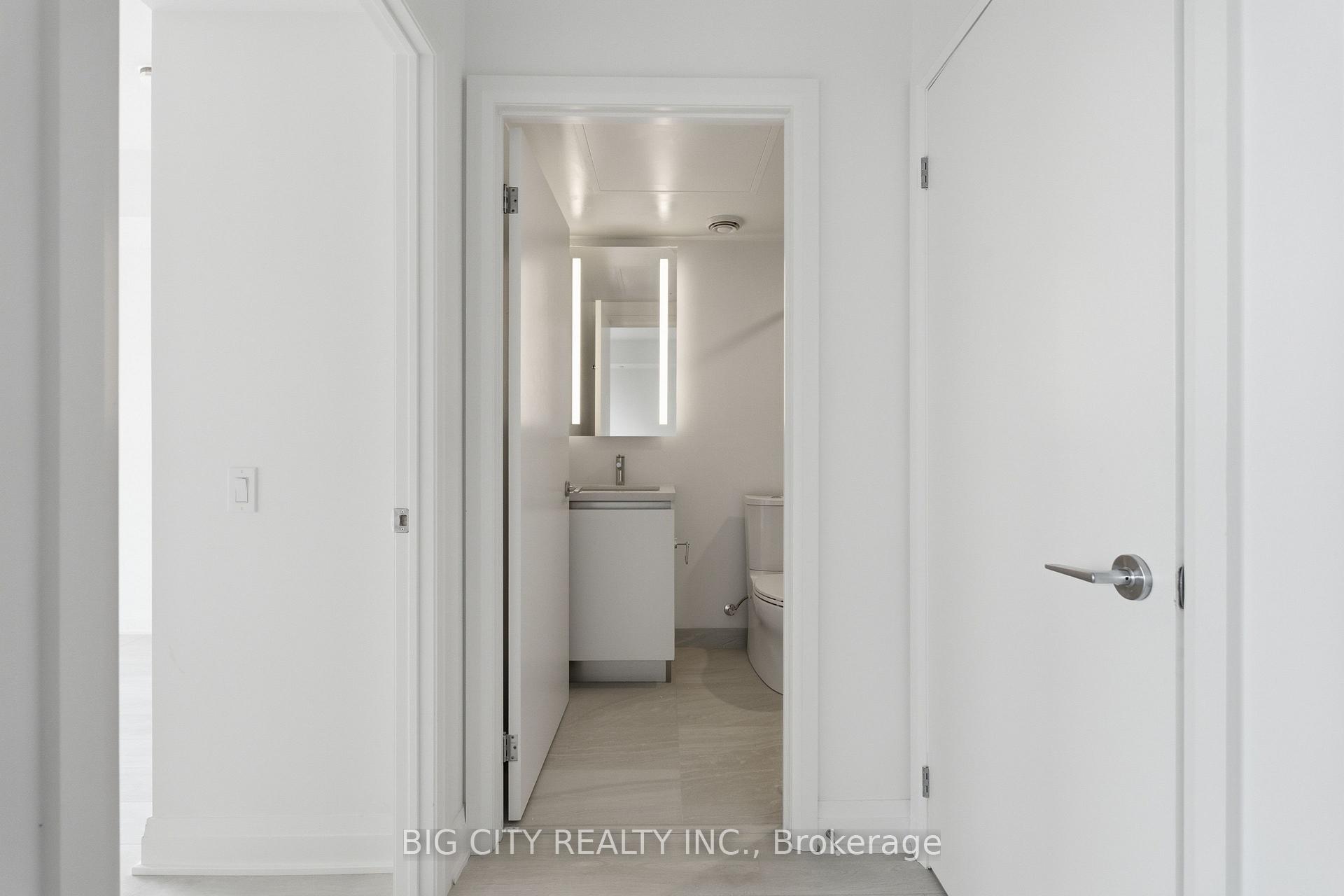 Photo 12 of Unit 1206, 25 Frederick Todd Way, Toronto, Thorncliffe Park — HOMEH