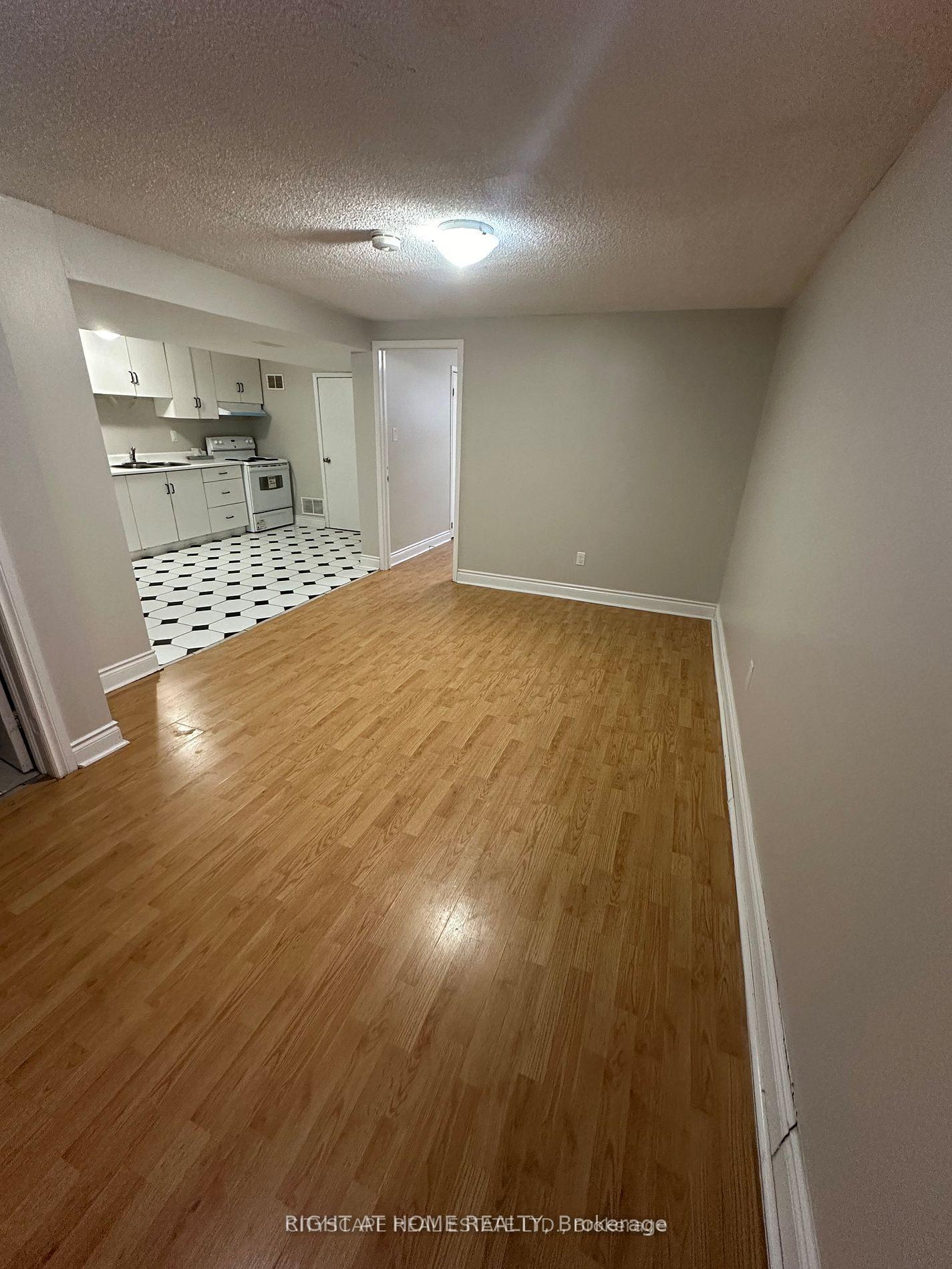 Photo 3 of Unit Lower, 56 Stanwell Drive, Brampton, Heart Lake West — HOMEH