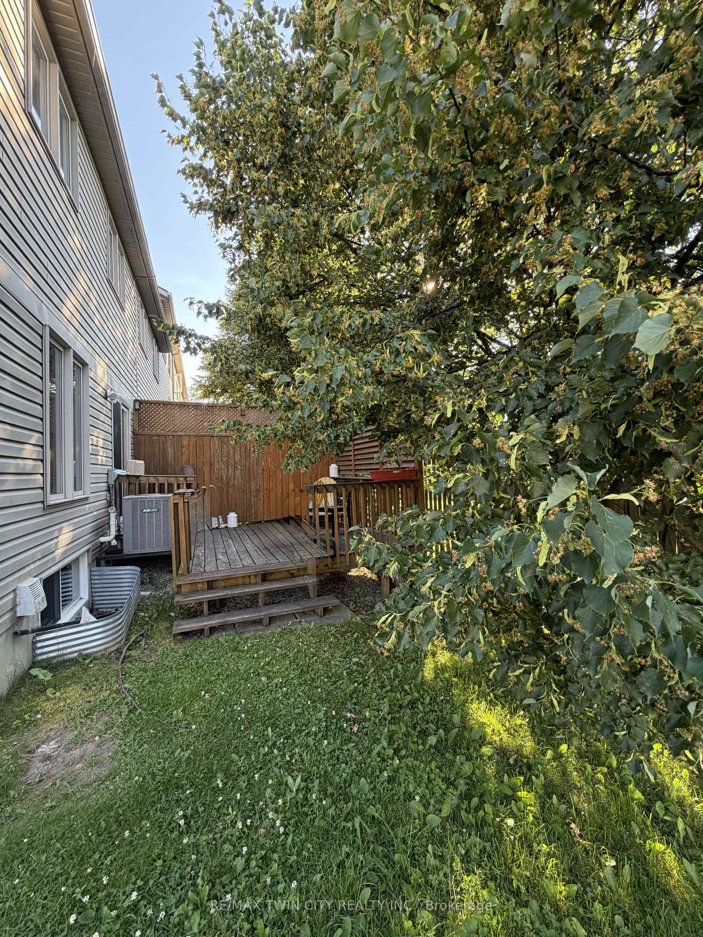 Photo 7 of Unit A8, 20 David Bergey Drive, Kitchener, Larentian West — HOMEH