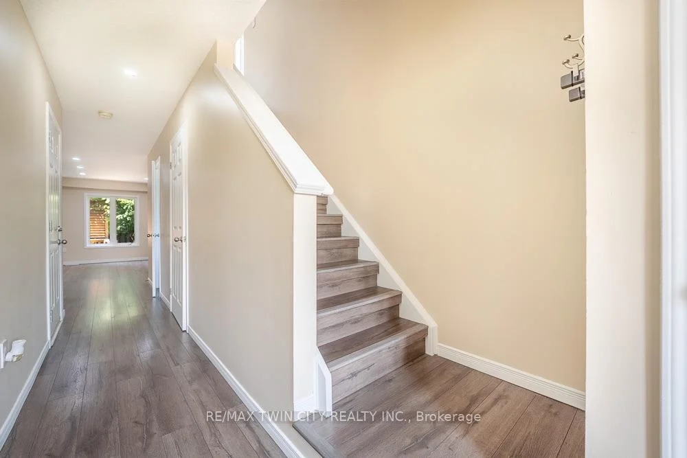 Photo 13 of Unit A8, 20 David Bergey Drive, Kitchener, Larentian West — HOMEH