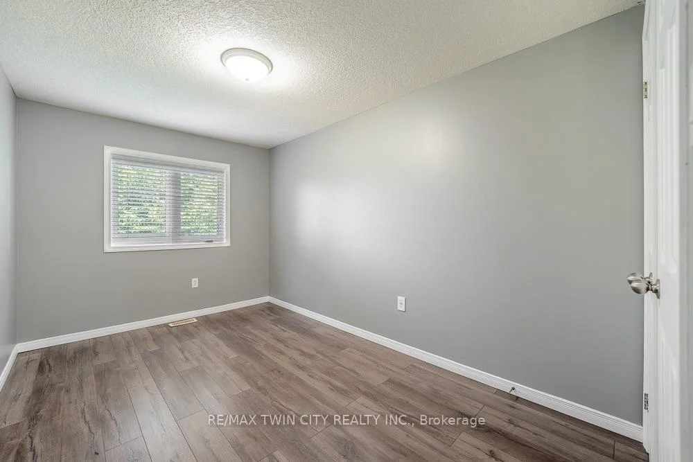 Photo 17 of Unit A8, 20 David Bergey Drive, Kitchener, Larentian West — HOMEH