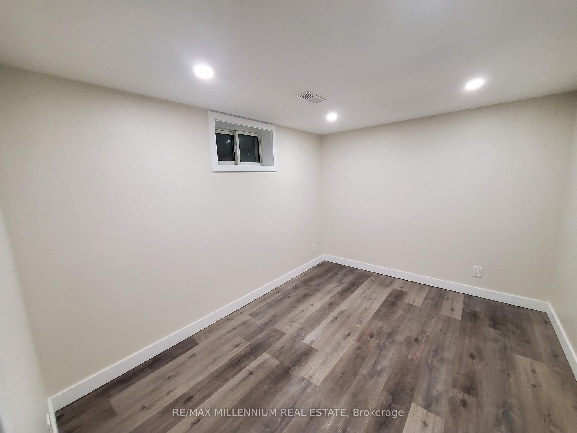 Photo 6 of 491 Blake Street, London, South K — HOMEH