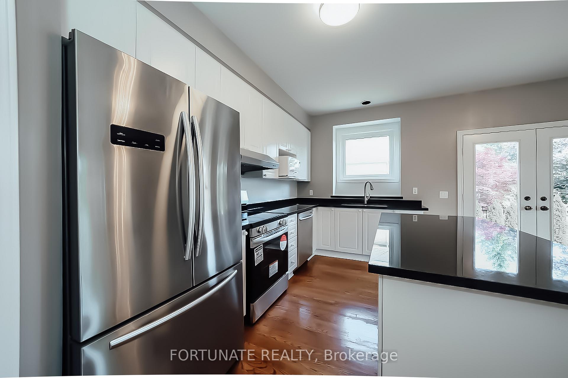 Photo 6 of 2071 Pinevalley Crescent, Oakville, Joshua Creek — HOMEH