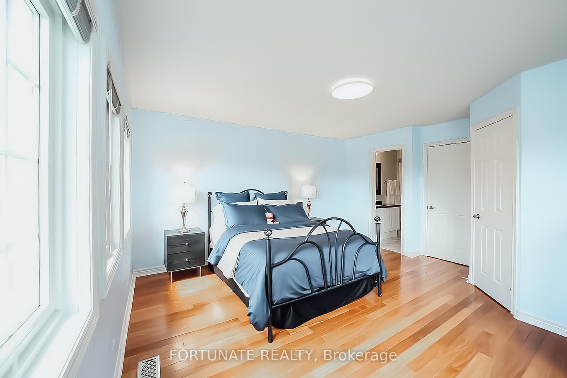Photo 16 of 2071 Pinevalley Crescent, Oakville, Joshua Creek — HOMEH
