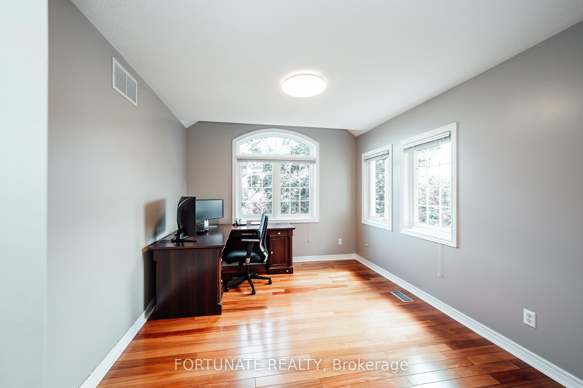Photo 17 of 2071 Pinevalley Crescent, Oakville, Joshua Creek — HOMEH
