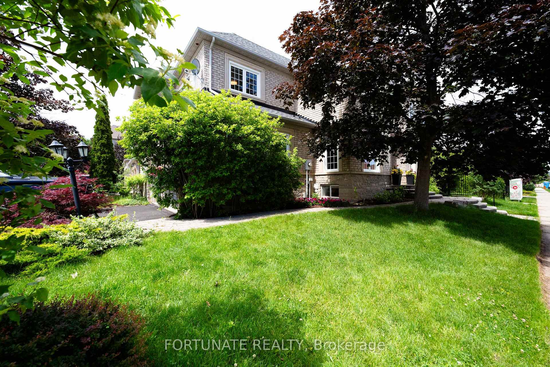 Photo 24 of 2071 Pinevalley Crescent, Oakville, Joshua Creek — HOMEH