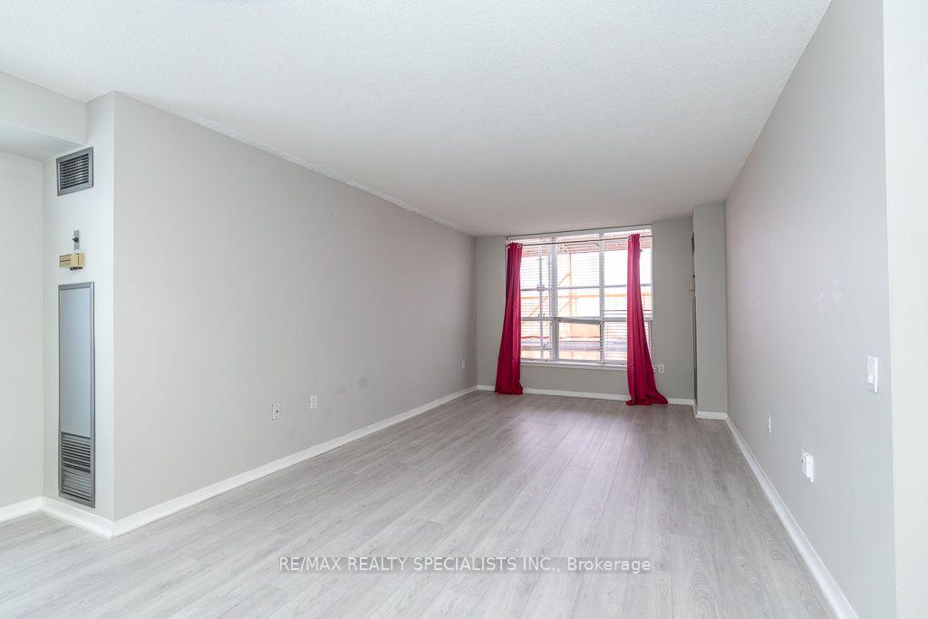 Photo 13 of Unit 1309, 21 Overlea Boulevard, Toronto, Thorncliffe Park — HOMEH