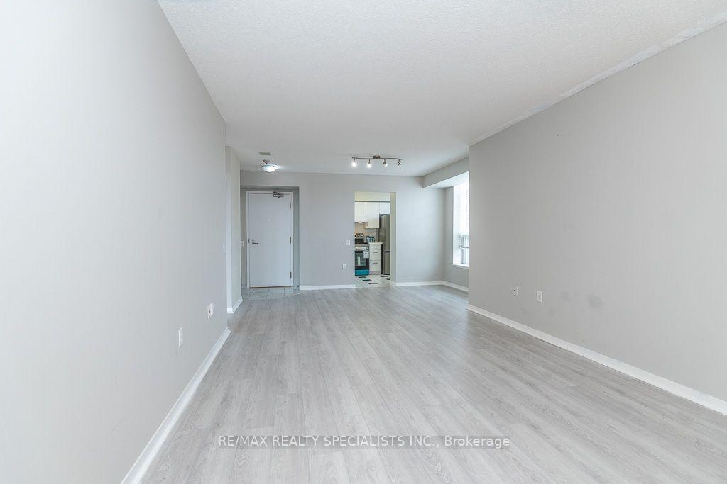 Photo 11 of Unit 1309, 21 Overlea Boulevard, Toronto, Thorncliffe Park — HOMEH