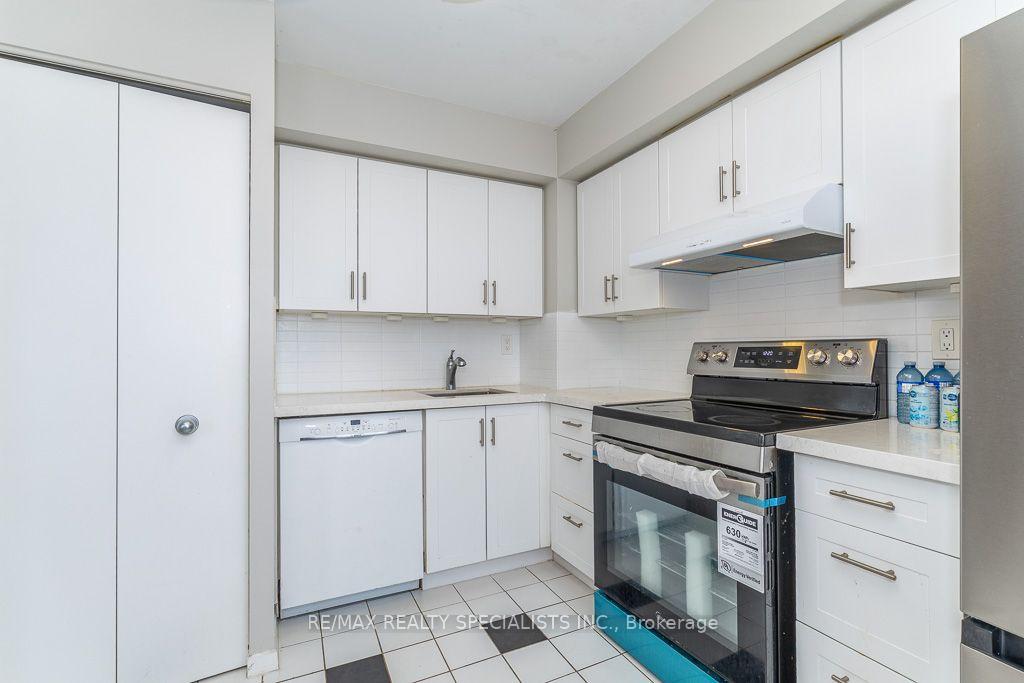 Photo 19 of Unit 1309, 21 Overlea Boulevard, Toronto, Thorncliffe Park — HOMEH