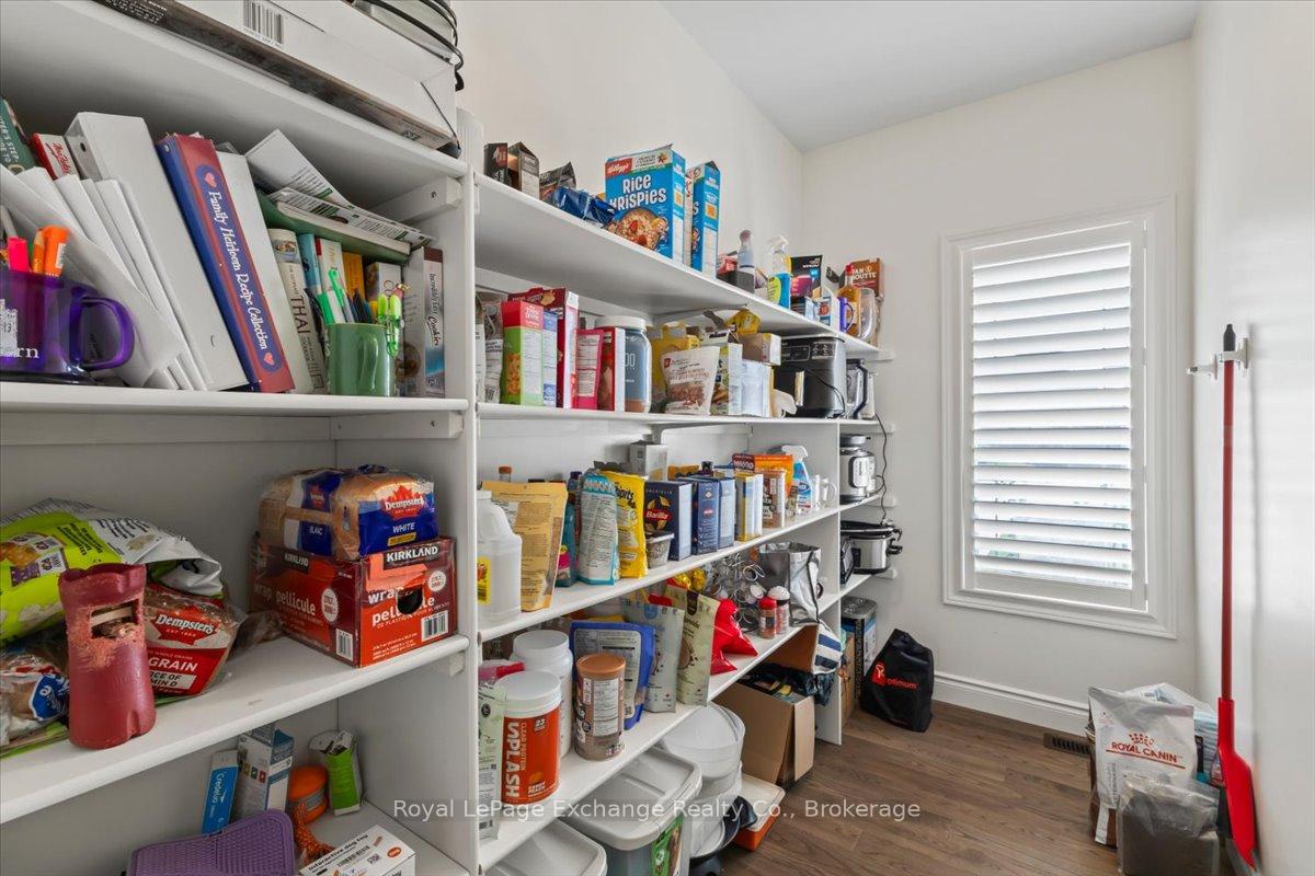 Photo 12 of 429 Mccullough Crescent, Kincardine — HOMEH