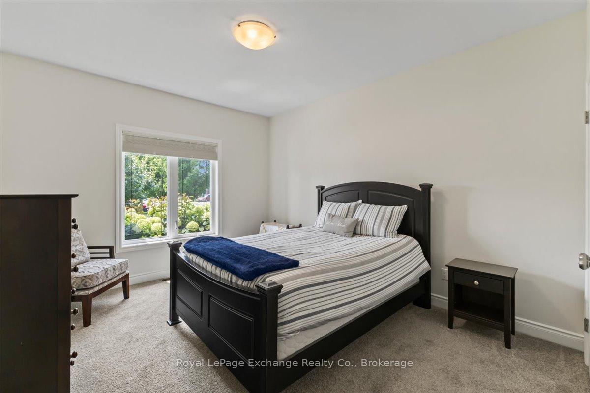 Photo 16 of 429 Mccullough Crescent, Kincardine — HOMEH