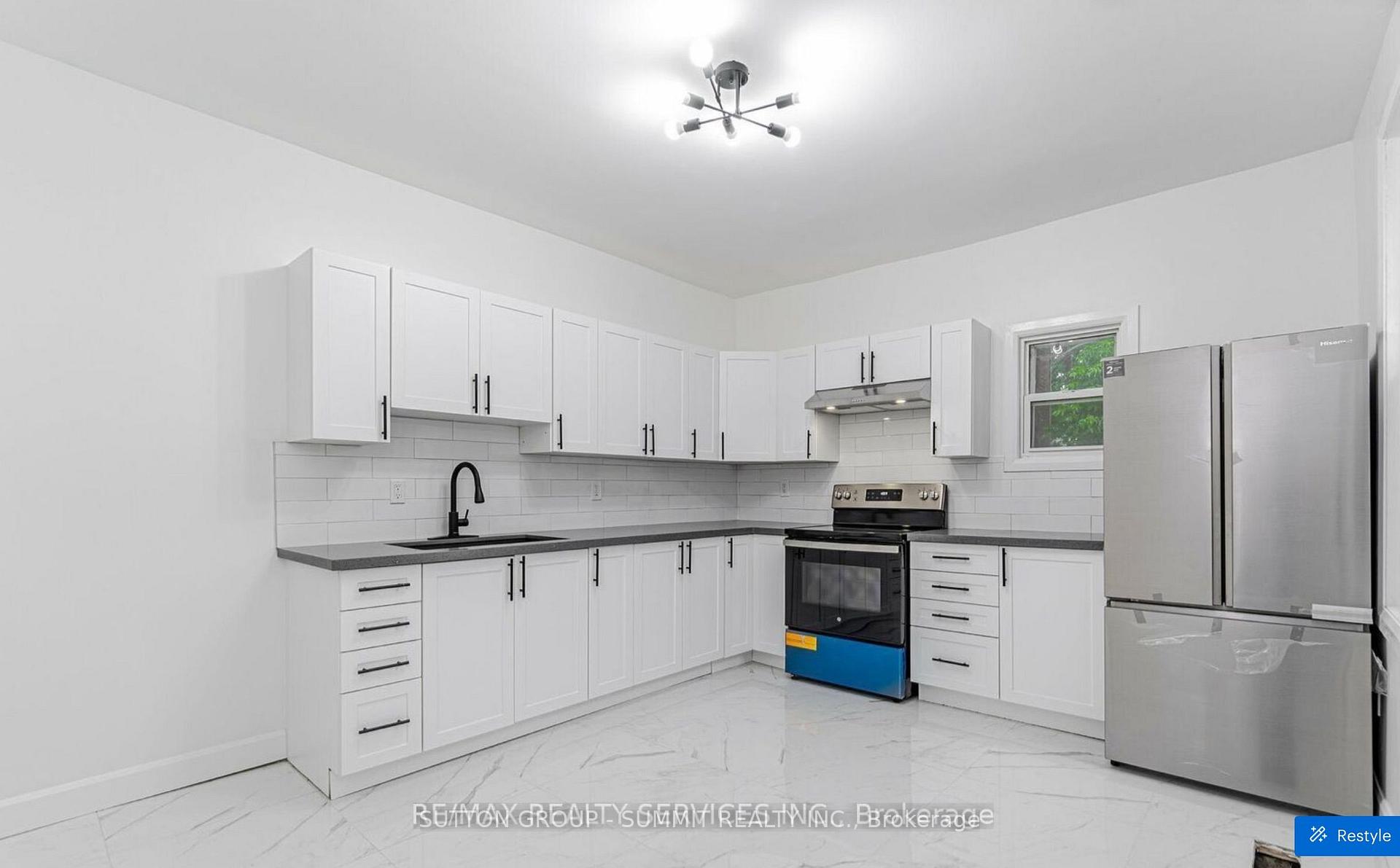 Photo of 439 Ferguson Avenue N