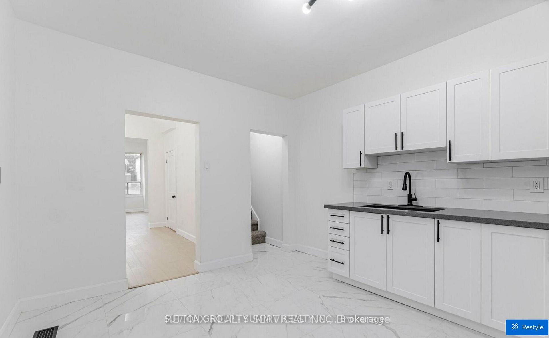 Photo 31 of 439 Ferguson Avenue N, Hamilton, North End — HOMEH