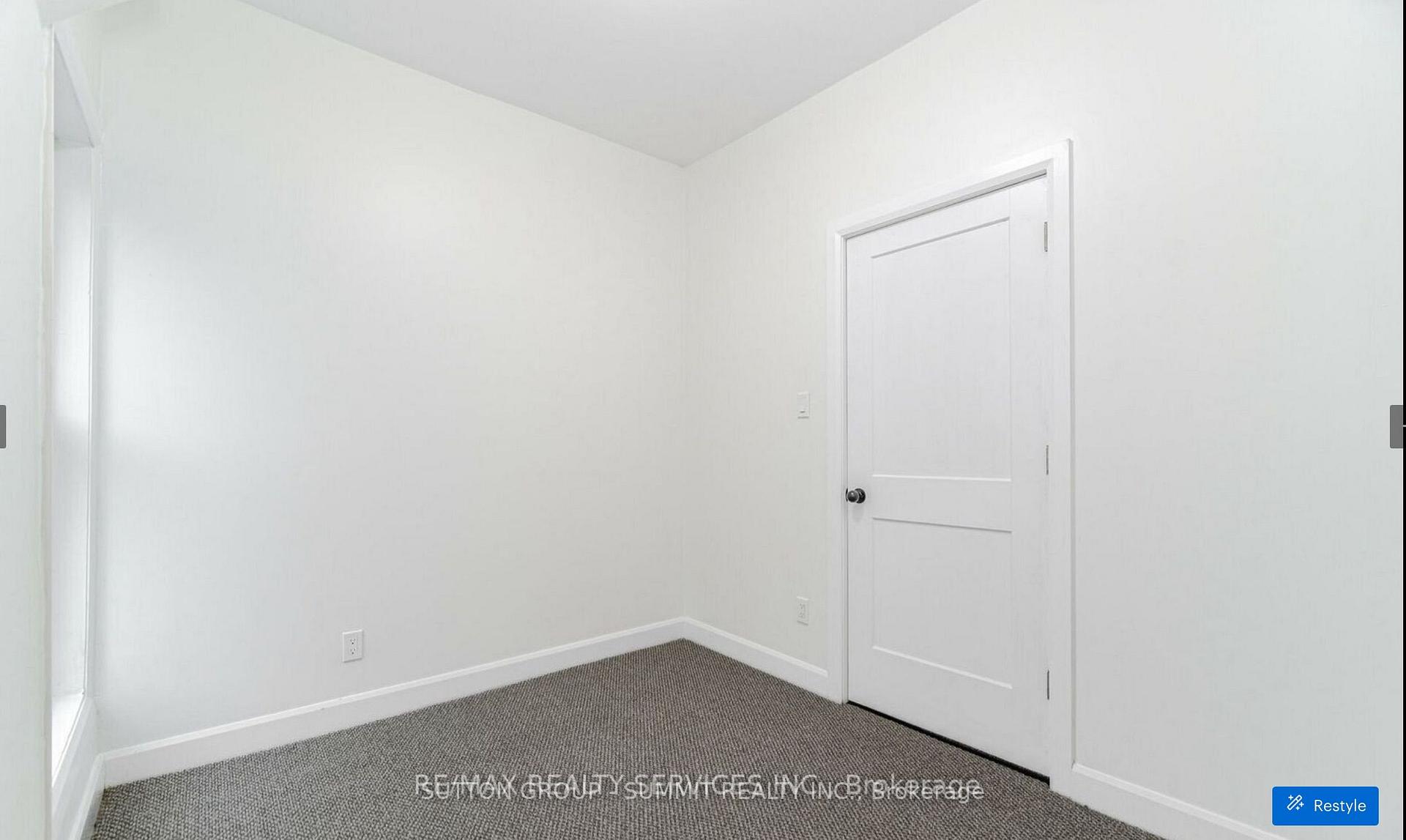 Photo 33 of 439 Ferguson Avenue N, Hamilton, North End — HOMEH