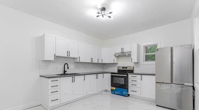 Photo 2 of 439 Ferguson Avenue N, Hamilton, North End — HOMEH