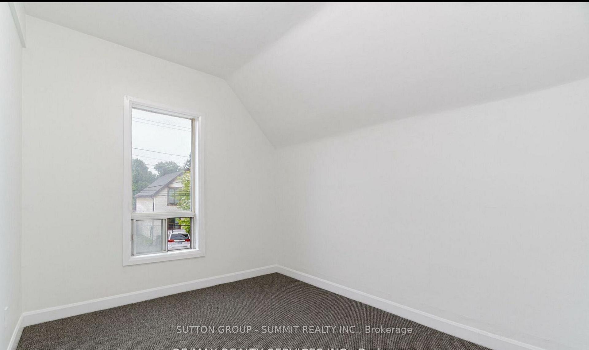 Photo 28 of 439 Ferguson Avenue N, Hamilton, North End — HOMEH
