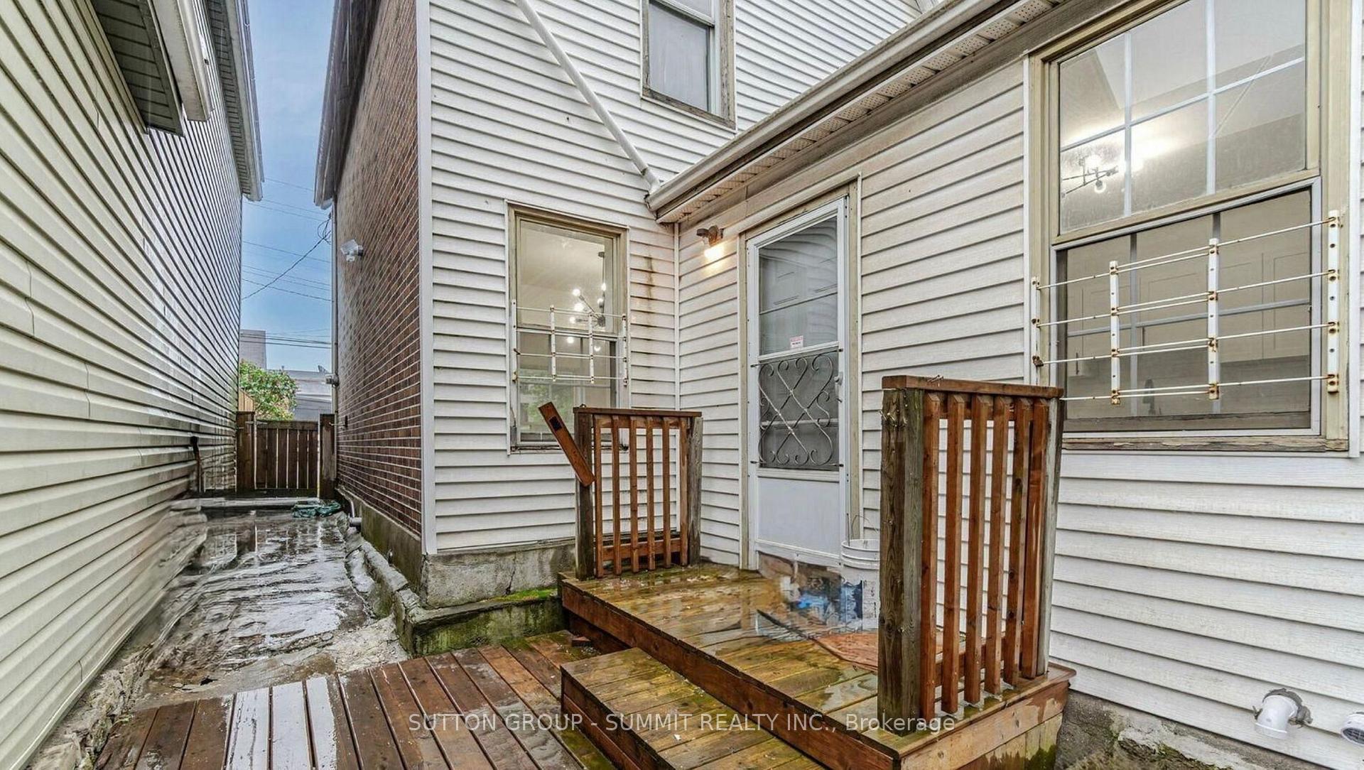 Photo 40 of 439 Ferguson Avenue N, Hamilton, North End — HOMEH