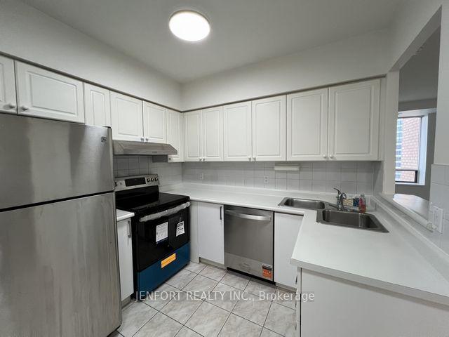 Photo 14 of Unit Ph3, 88 Grandview Way SE, North York, Willowdale East — HOMEH
