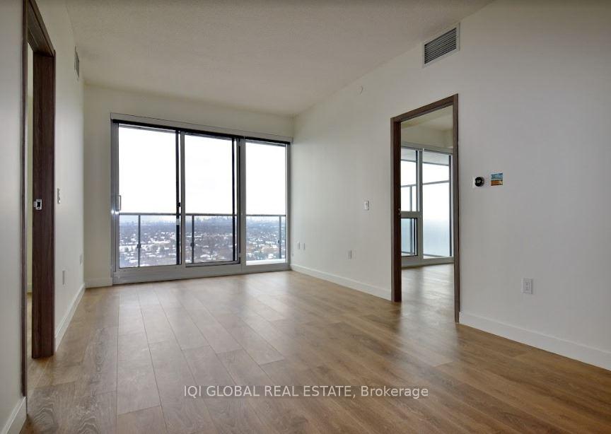 Photo 9 of Unit 3702, 95 Mcmahon Drive, North York, Bayview Village — HOMEH