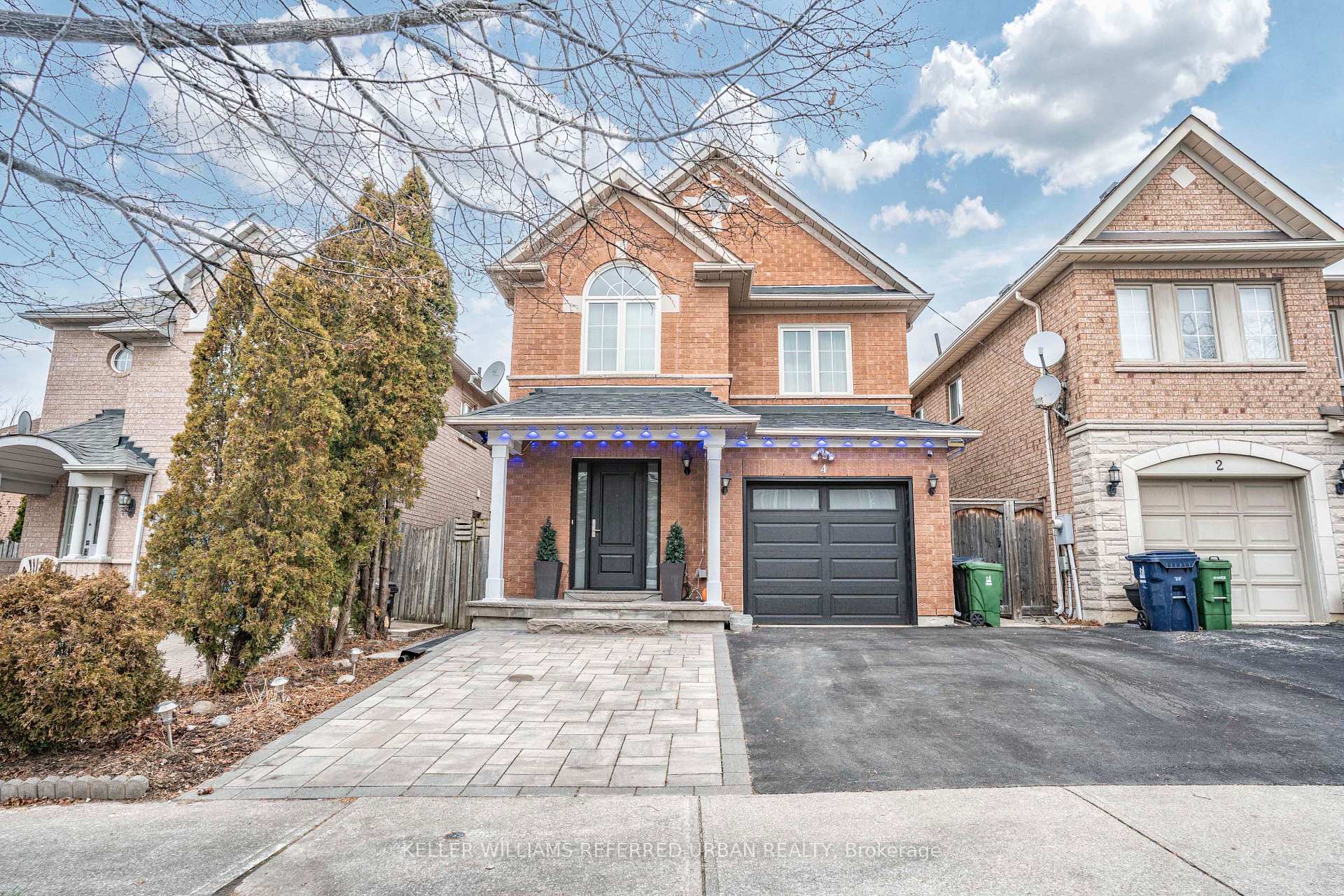 Photo 1 of Unit Lower, 4 Purdy Crescent, North York, Humberlea-Pelmo Park — HOMEH