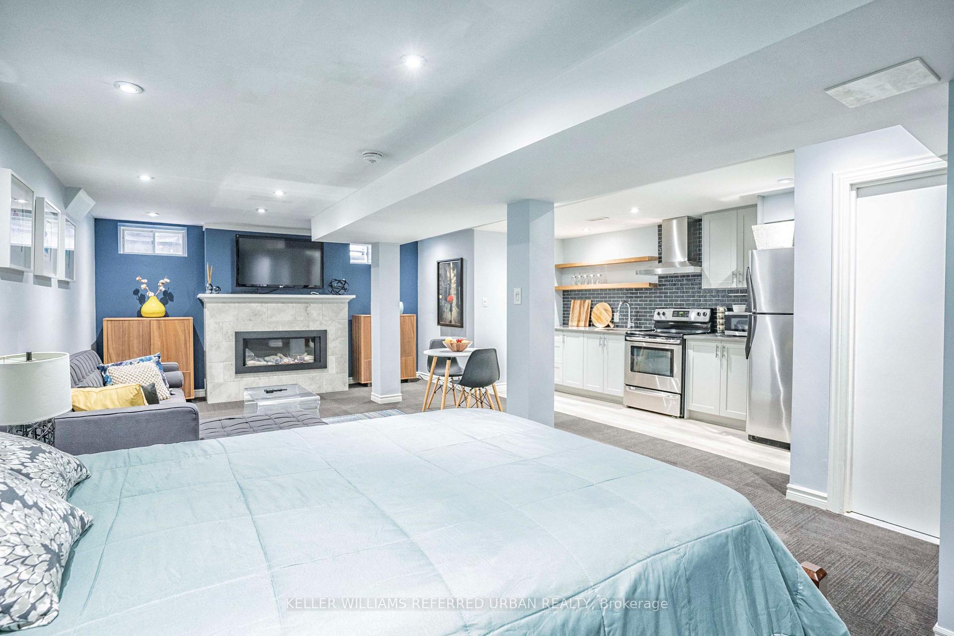Photo 7 of Unit Lower, 4 Purdy Crescent, North York, Humberlea-Pelmo Park — HOMEH