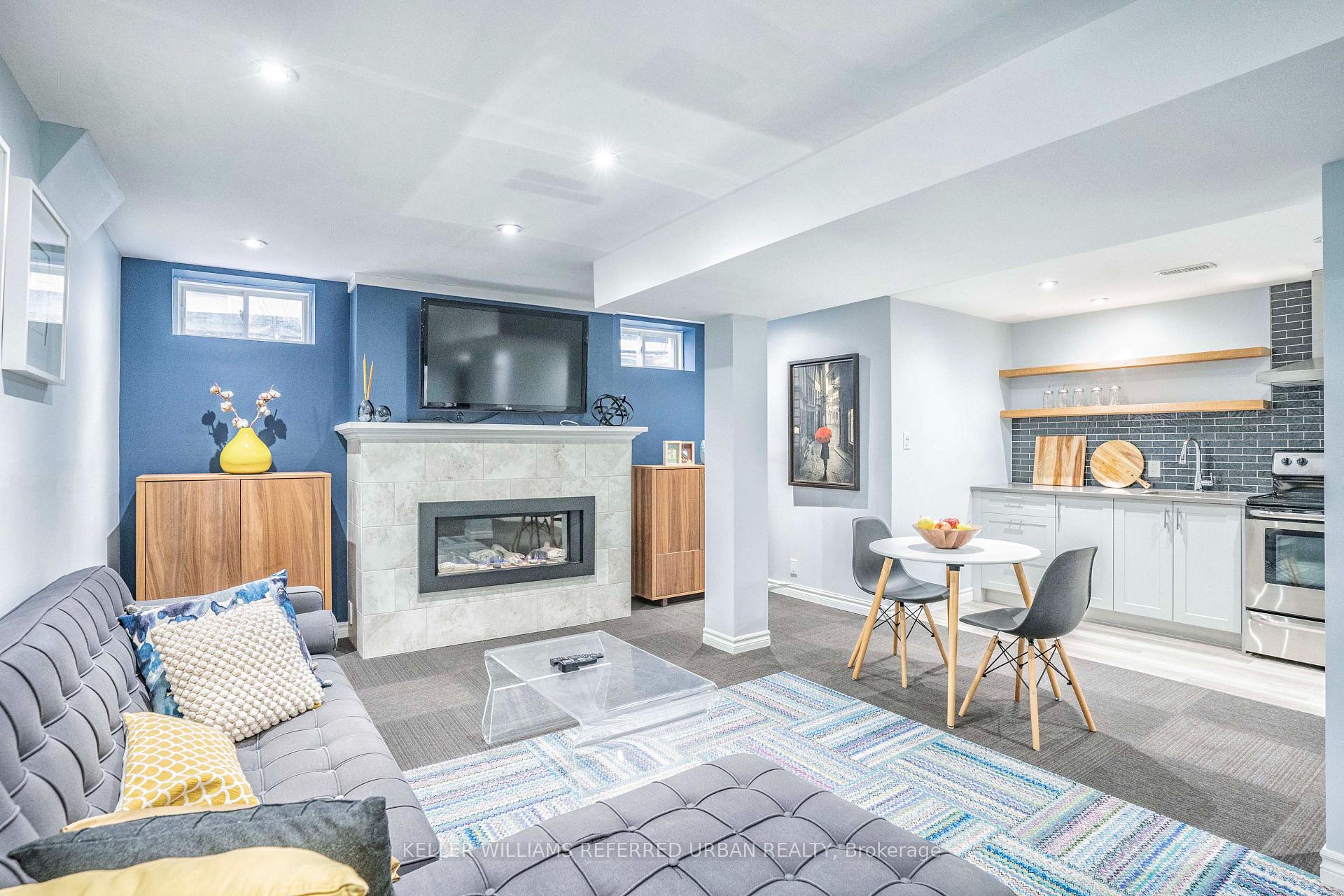 Photo 9 of Unit Lower, 4 Purdy Crescent, North York, Humberlea-Pelmo Park — HOMEH