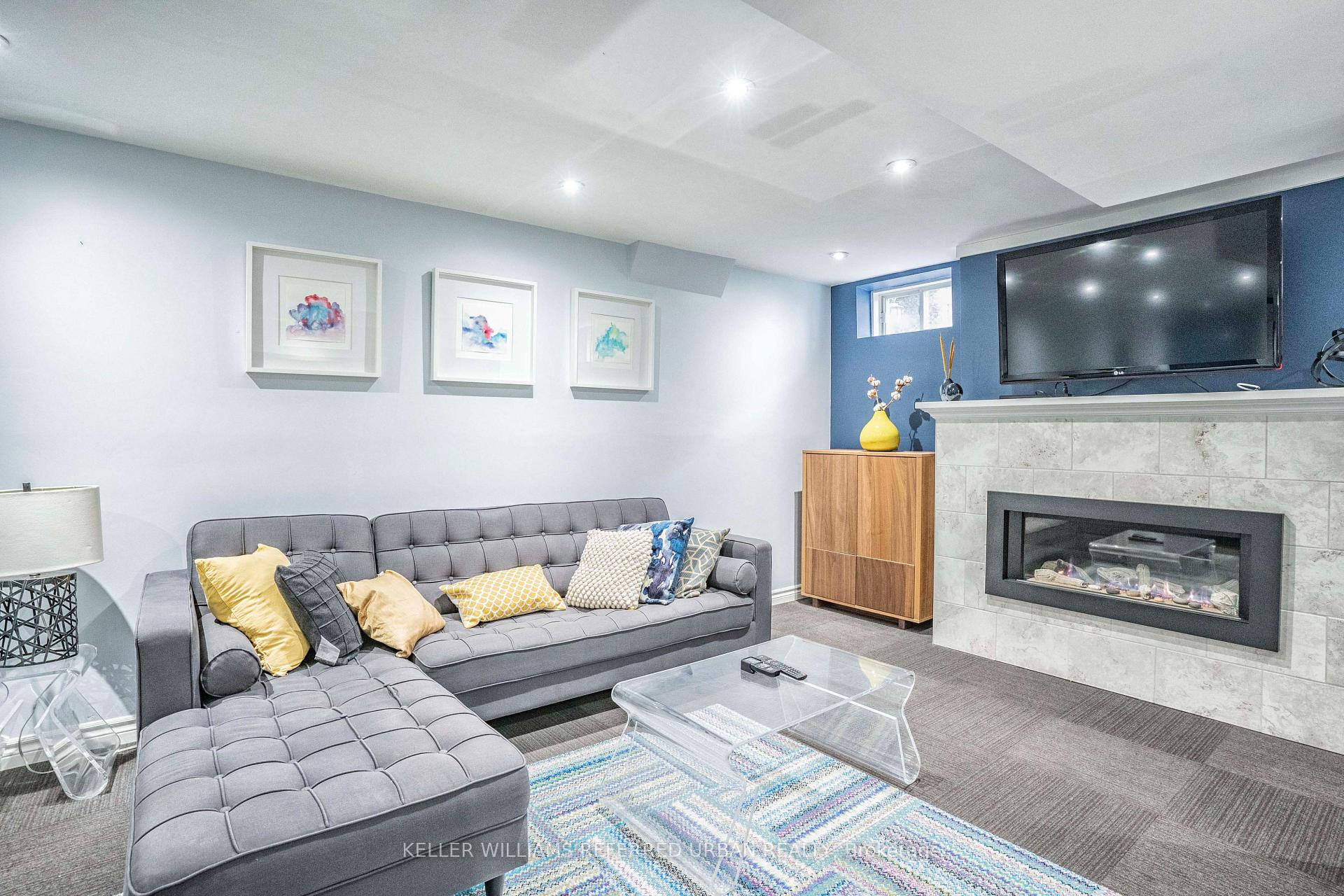 Photo 11 of Unit Lower, 4 Purdy Crescent, North York, Humberlea-Pelmo Park — HOMEH