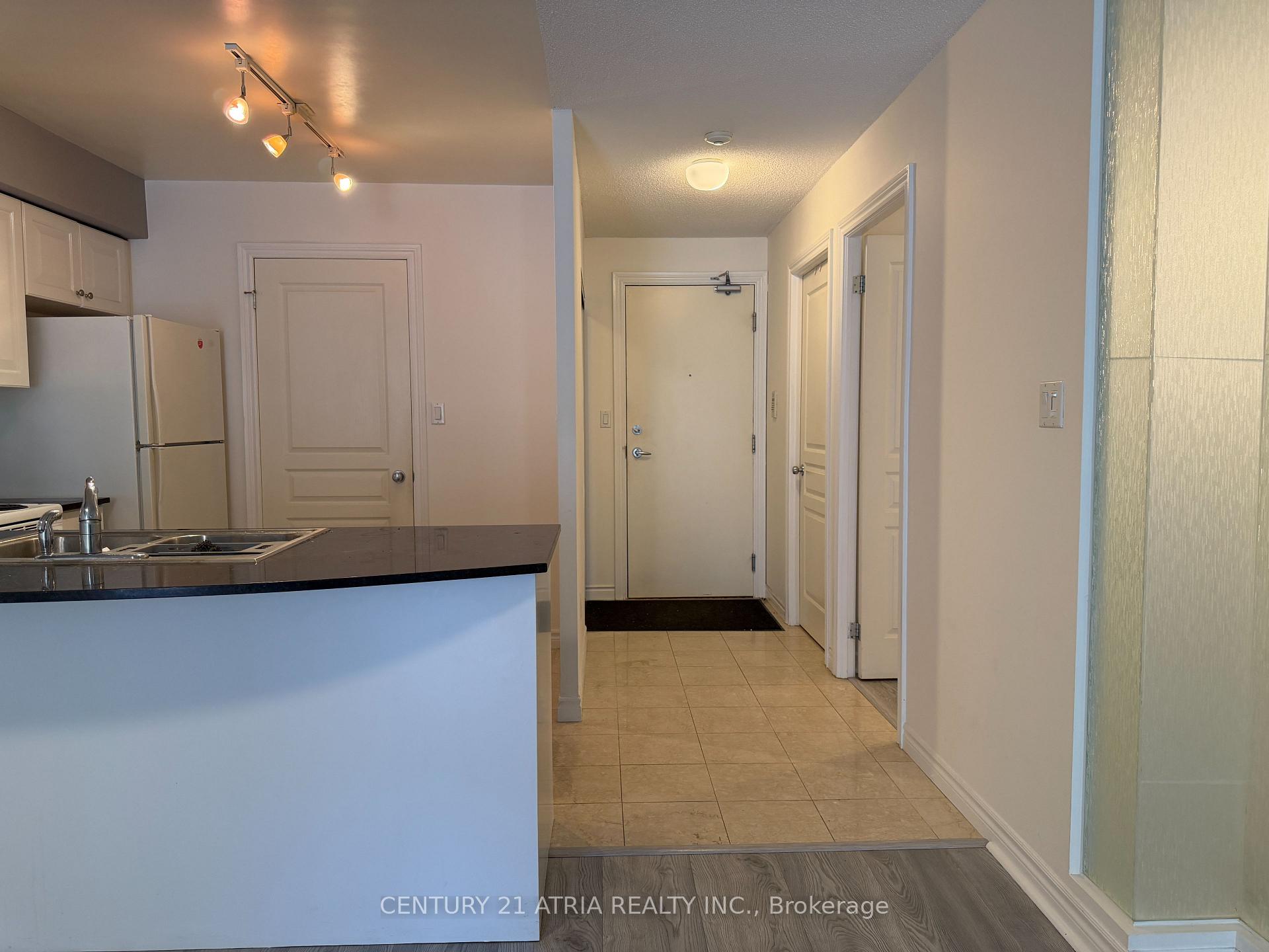 Photo 1 of Unit 602, 801 Bay Street, Toronto, Bay Street Corridor — HOMEH