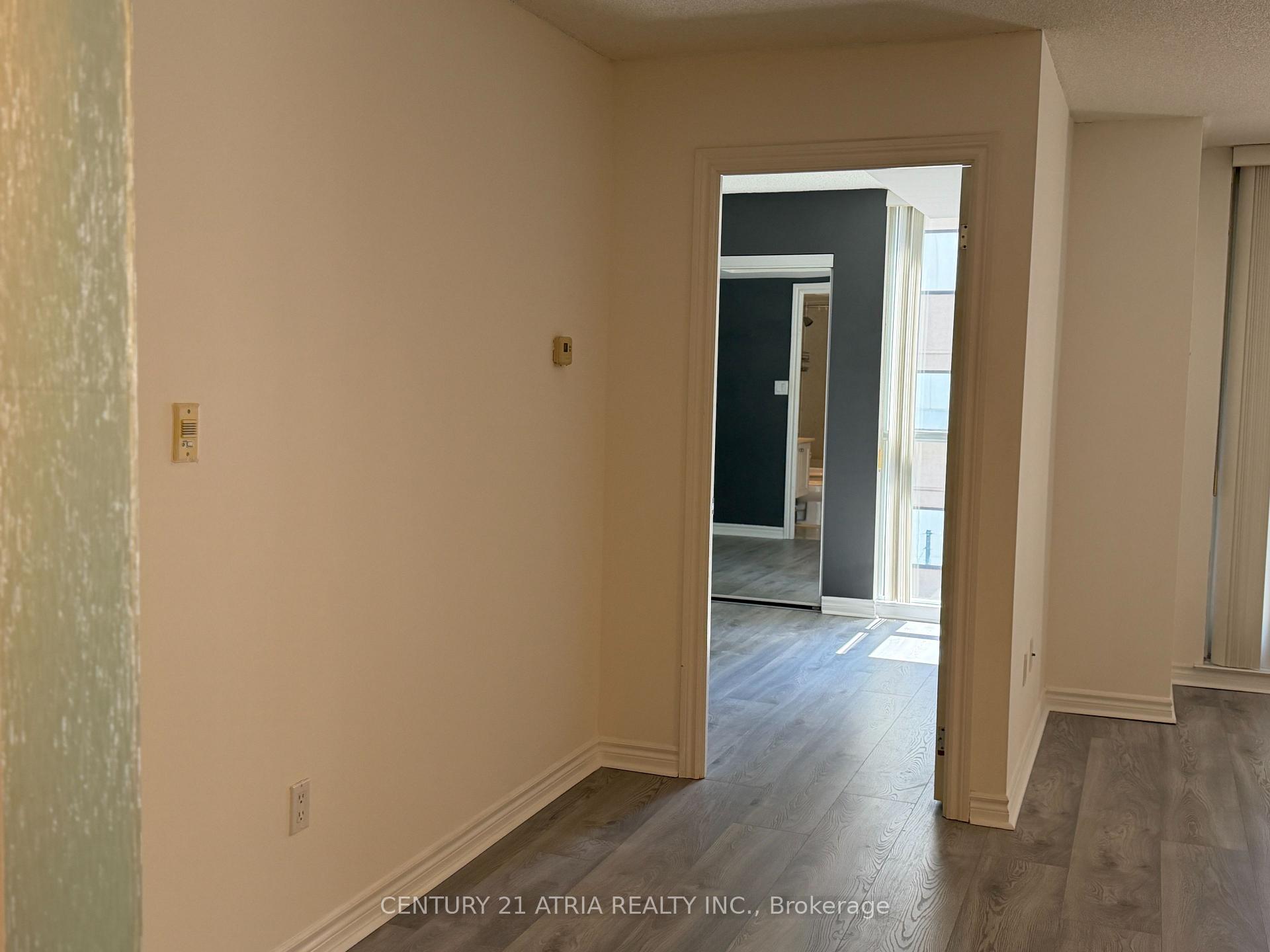 Photo 11 of Unit 602, 801 Bay Street, Toronto, Bay Street Corridor — HOMEH