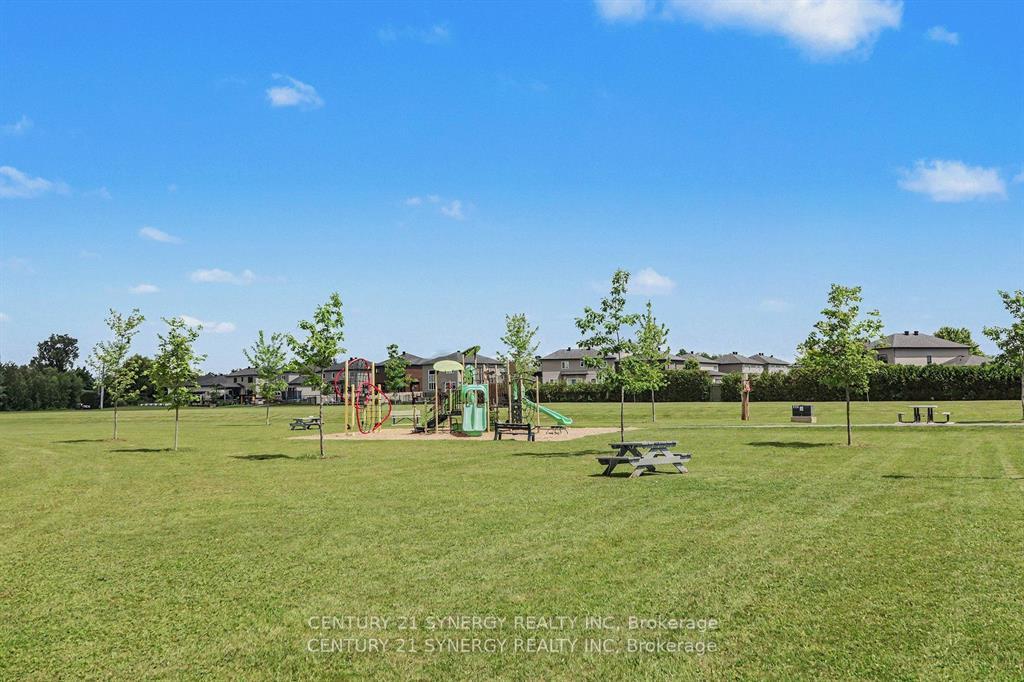 Photo 27 of Unit 406, 99 St-Moritz Terrace, Russell, Embrun — HOMEH