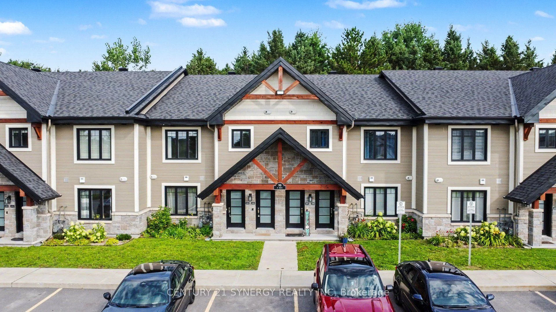 Photo 2 of Unit 406, 99 St-Moritz Terrace, Russell, Embrun — HOMEH