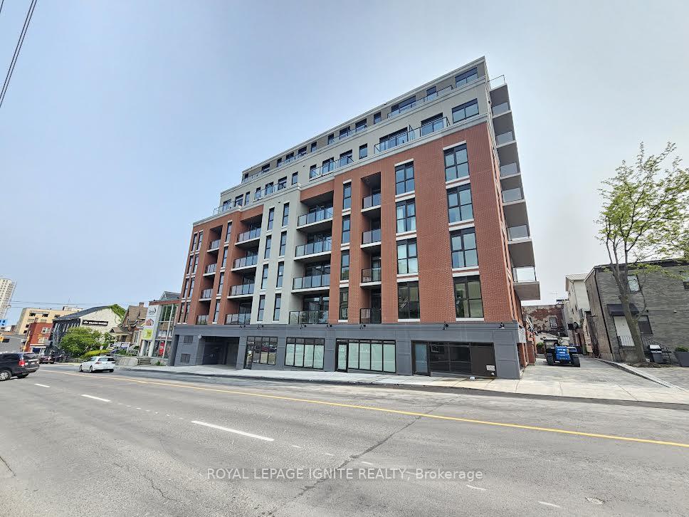 Front of Unit 529, 223 Princess Street