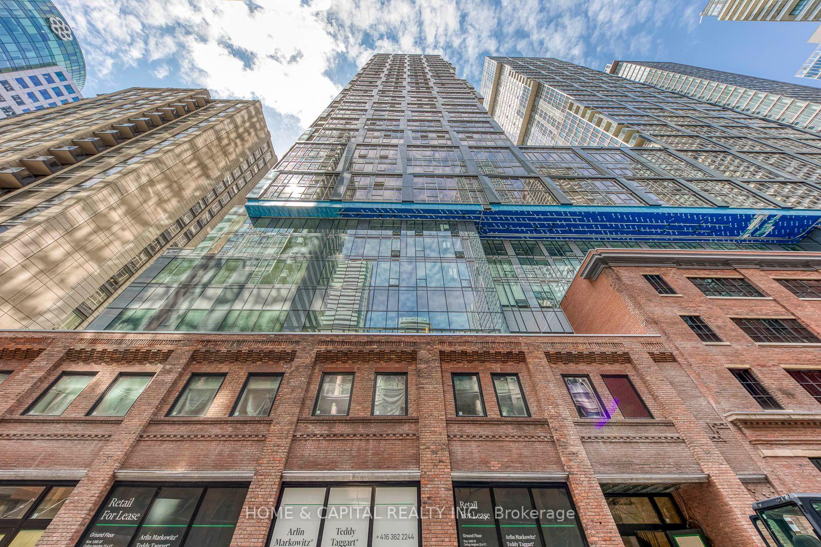 Photo of Unit 403 (Unfurnished), 15 Mercer Street