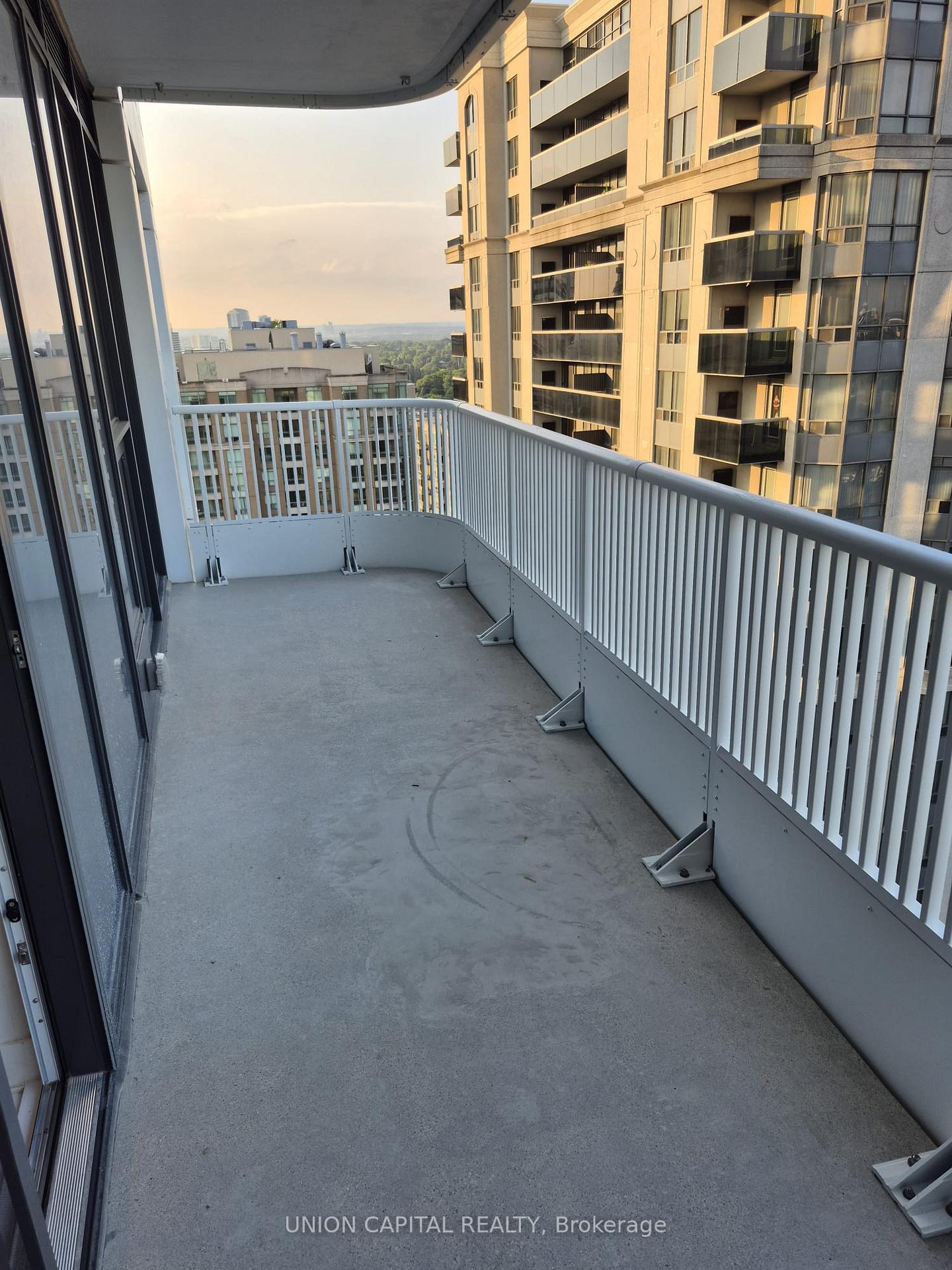 Photo 10 of Unit 1906, 36 Olive Avenue, North York, Willowdale East — HOMEH