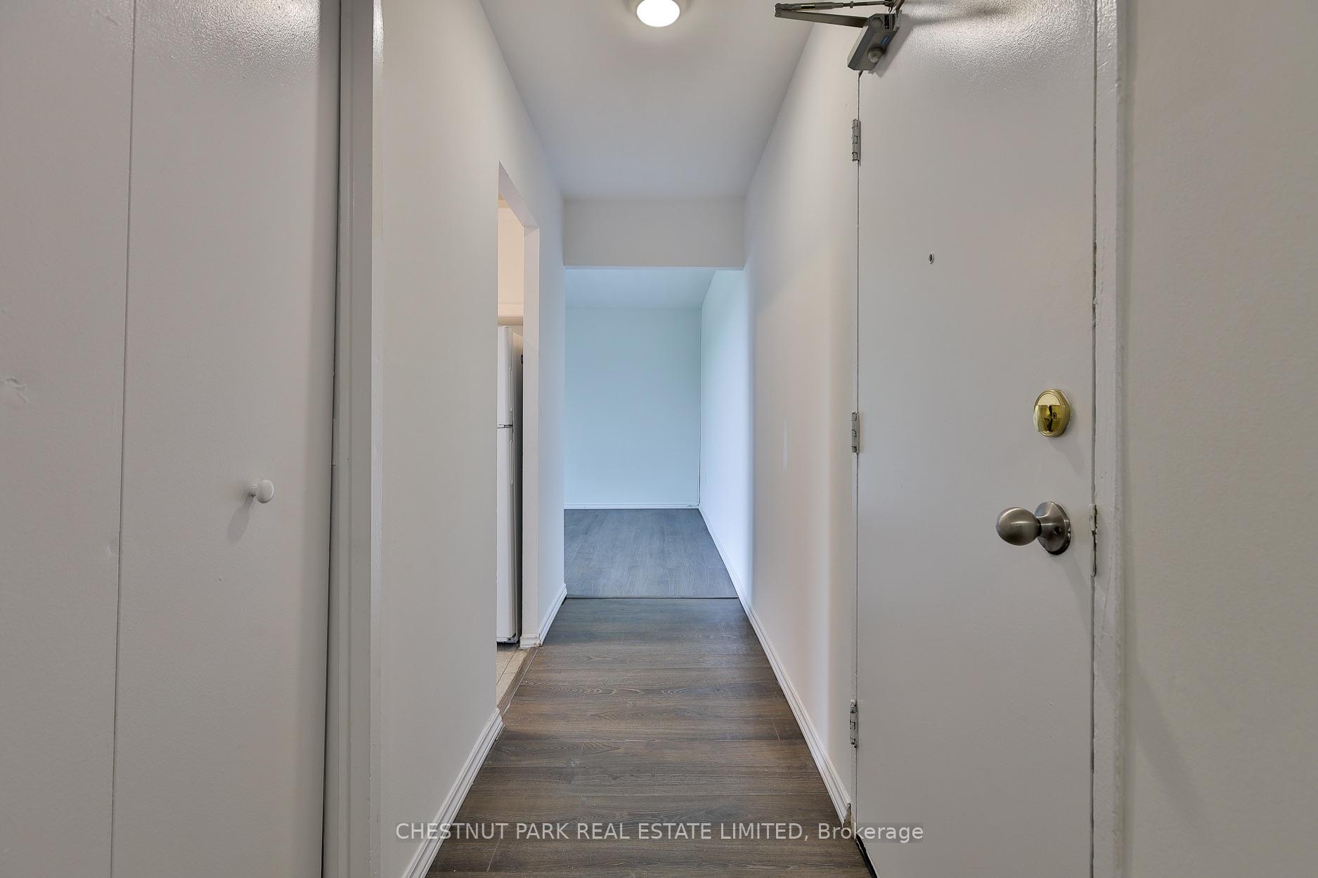 Photo 6 of Unit 512, 900 Glen Street, Oshawa, Lakeview — HOMEH