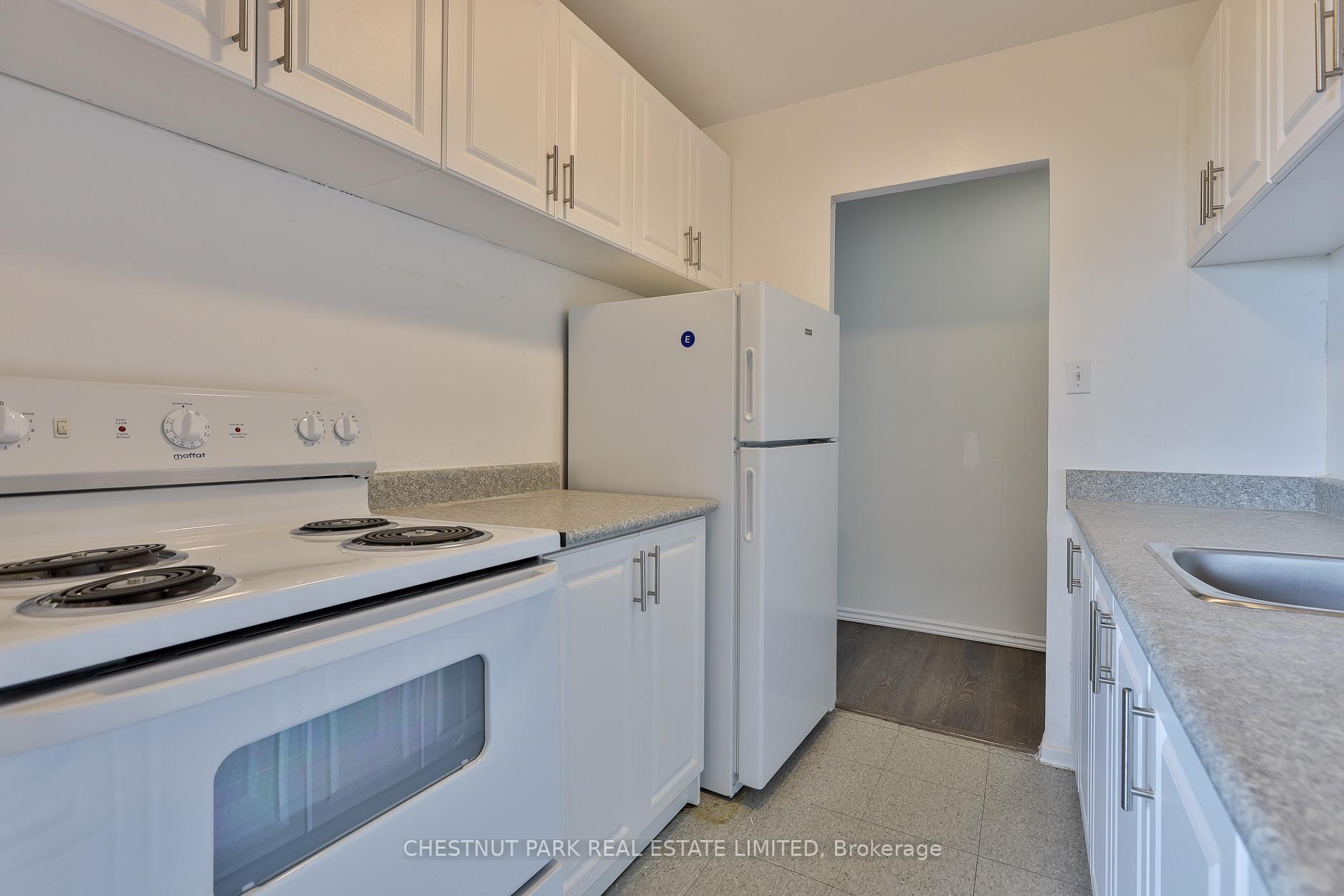 Photo 12 of Unit 512, 900 Glen Street, Oshawa, Lakeview — HOMEH