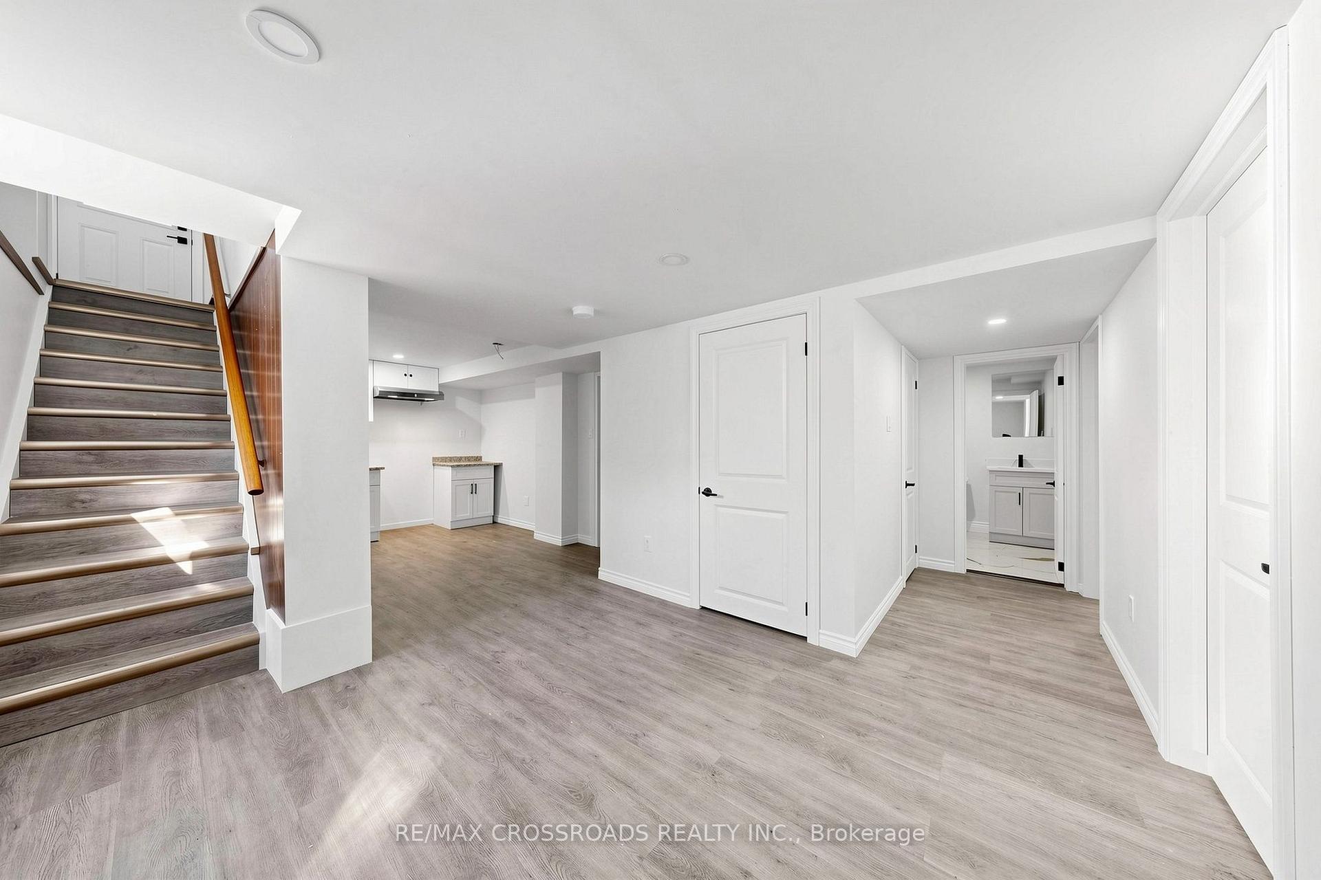 Photo 20 of 1496 Simcoe Street N, Oshawa, Samac — HOMEH