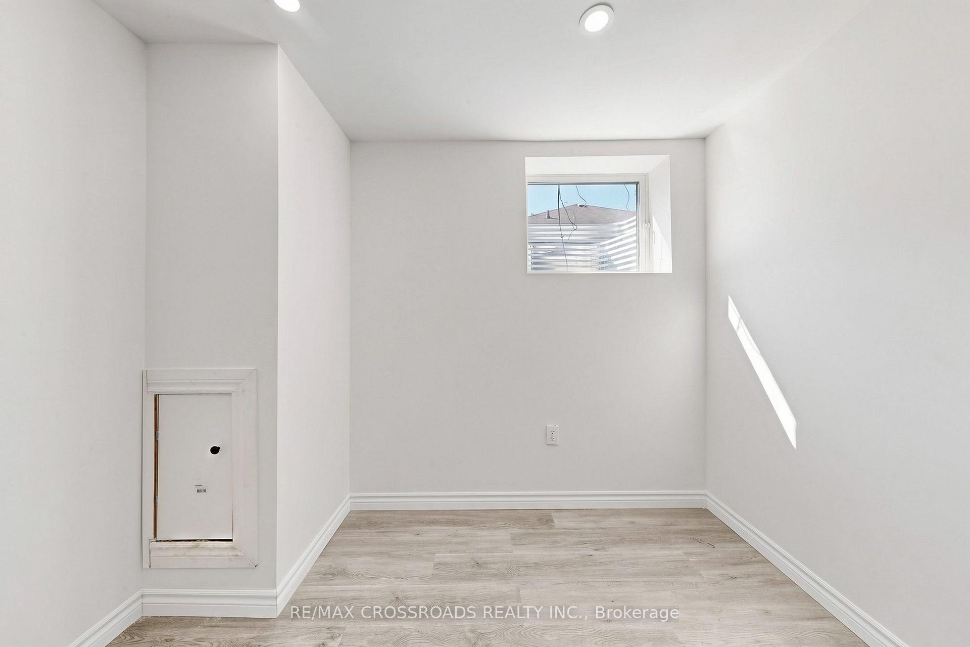 Photo 29 of 1496 Simcoe Street N, Oshawa, Samac — HOMEH