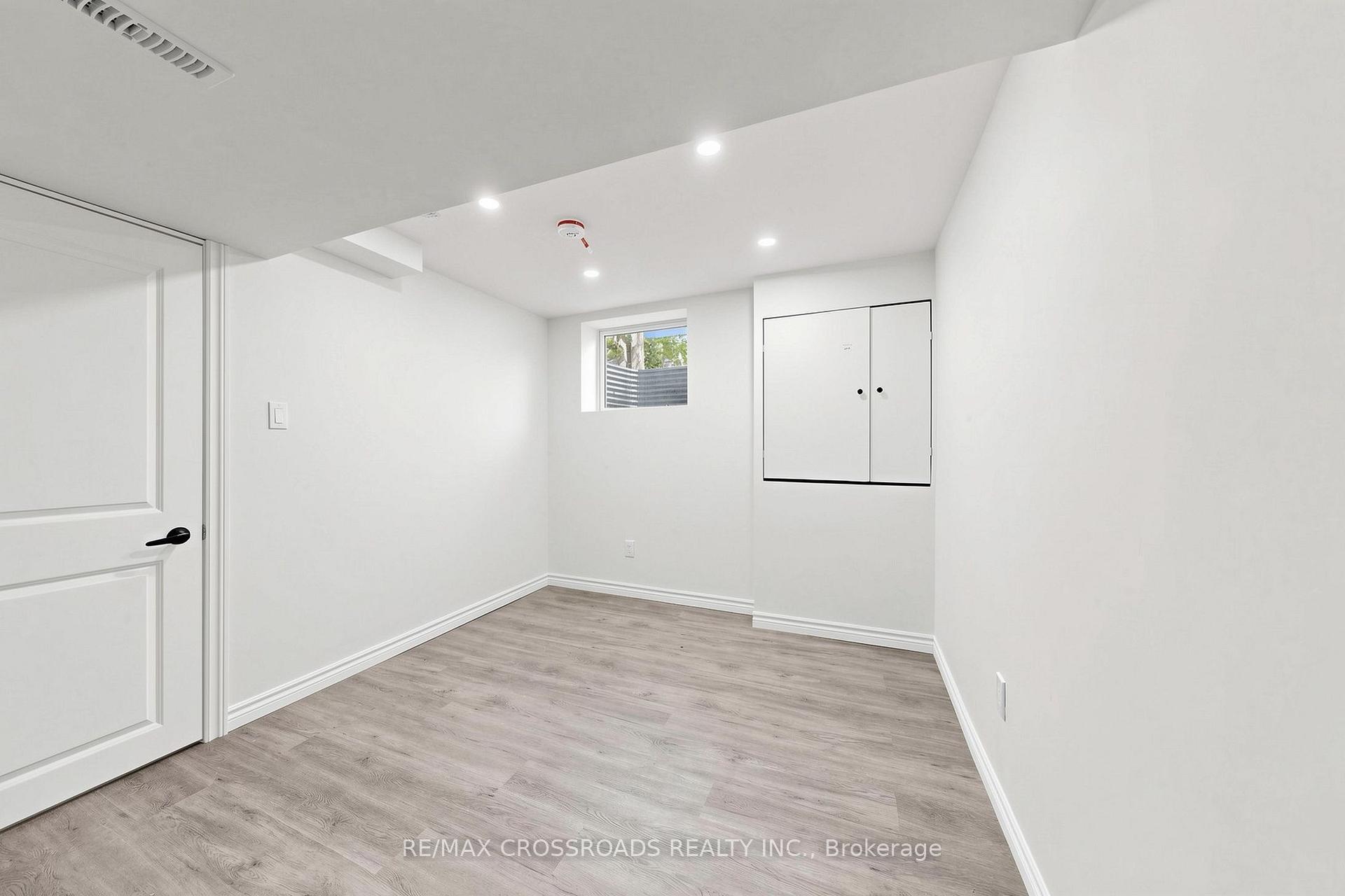 Photo 36 of 1496 Simcoe Street N, Oshawa, Samac — HOMEH