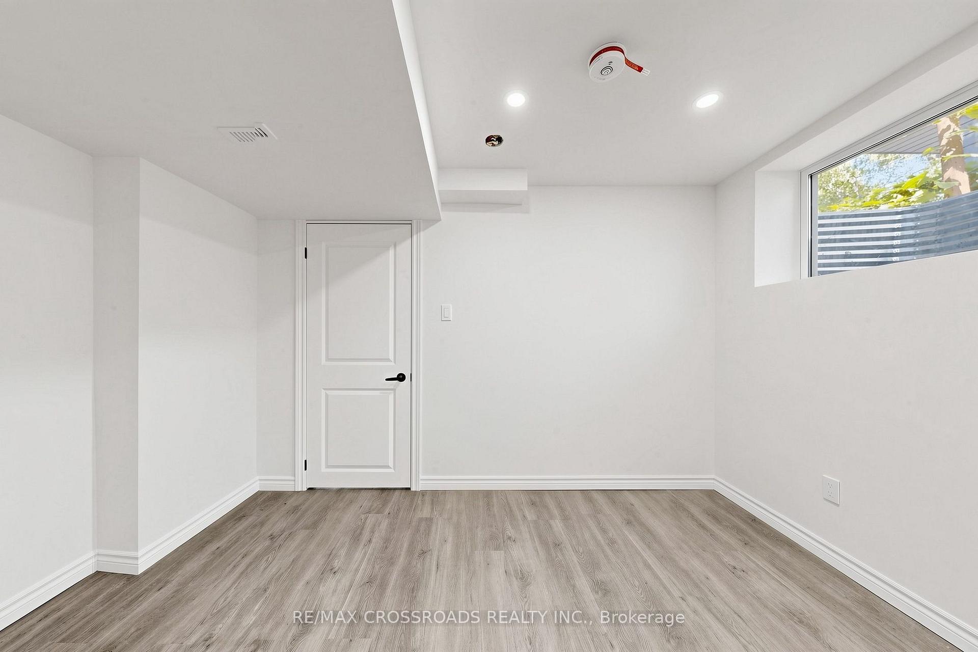 Photo 37 of 1496 Simcoe Street N, Oshawa, Samac — HOMEH