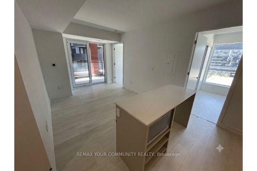 Photo 2 of Unit 527, 8 Tippett Road, North York, Clanton Park — HOMEH