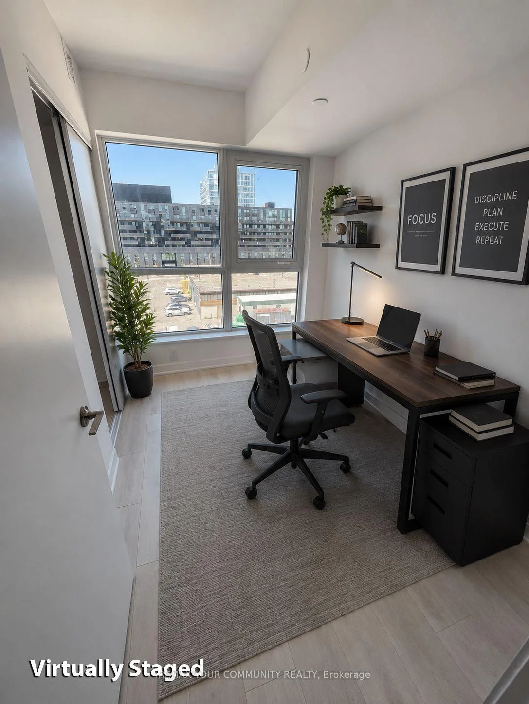 Photo 25 of Unit 527, 8 Tippett Road, North York, Clanton Park — HOMEH