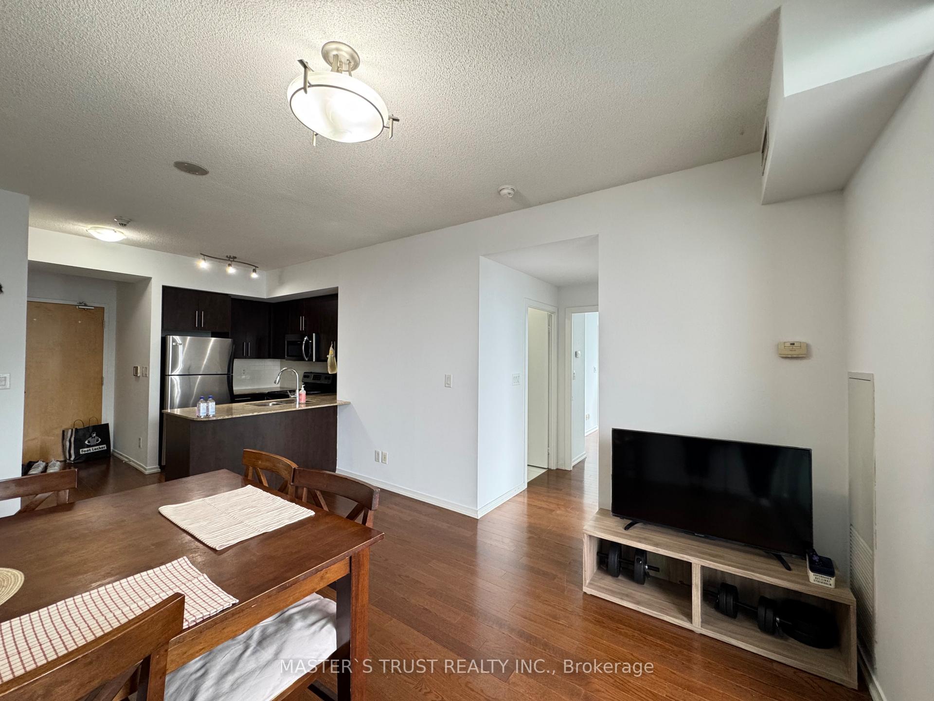 Photo 8 of Unit 4502, 65 Bremner Boulevard, Toronto, Waterfront Communities — HOMEH