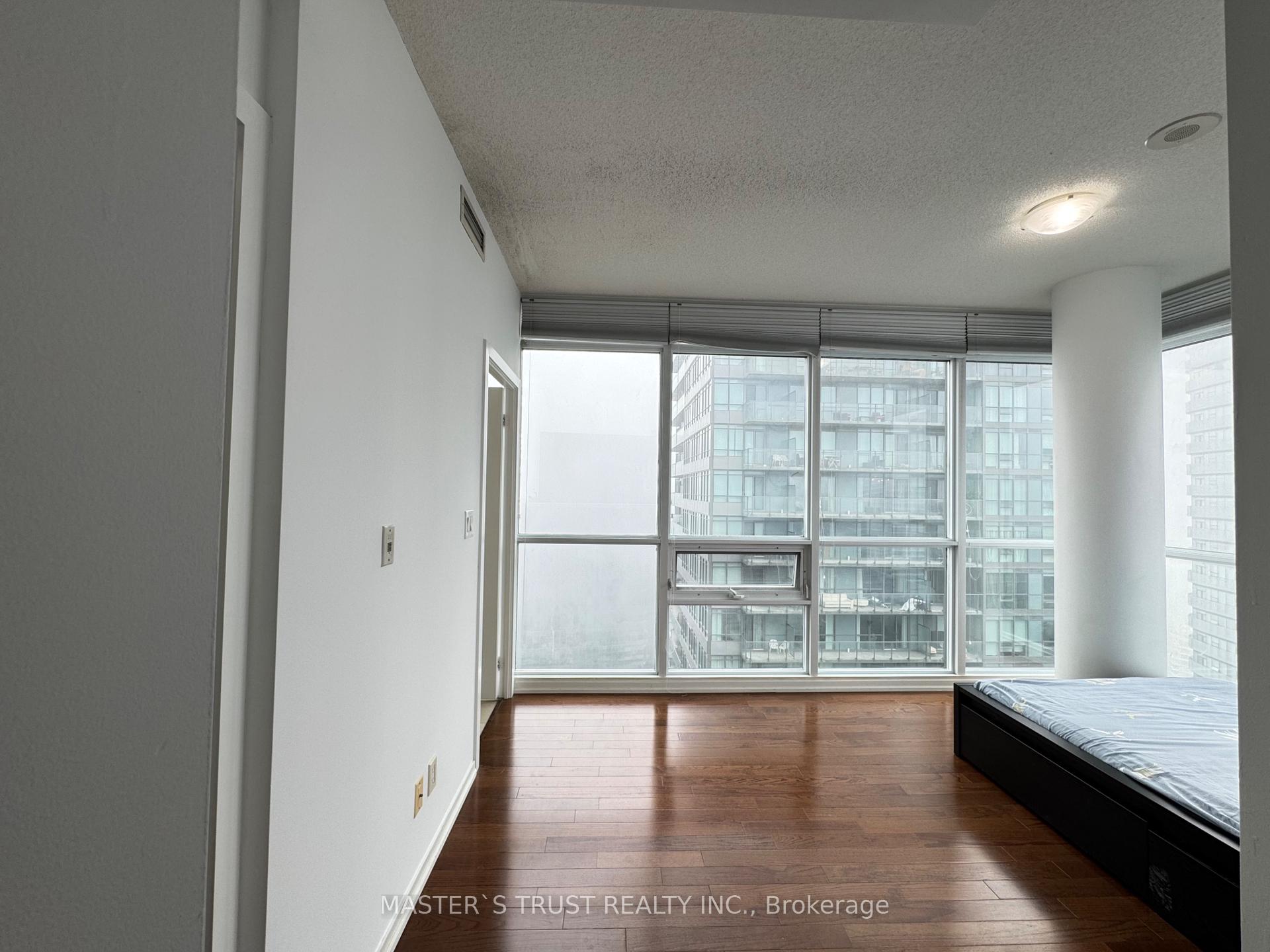 Photo 21 of Unit 4502, 65 Bremner Boulevard, Toronto, Waterfront Communities — HOMEH