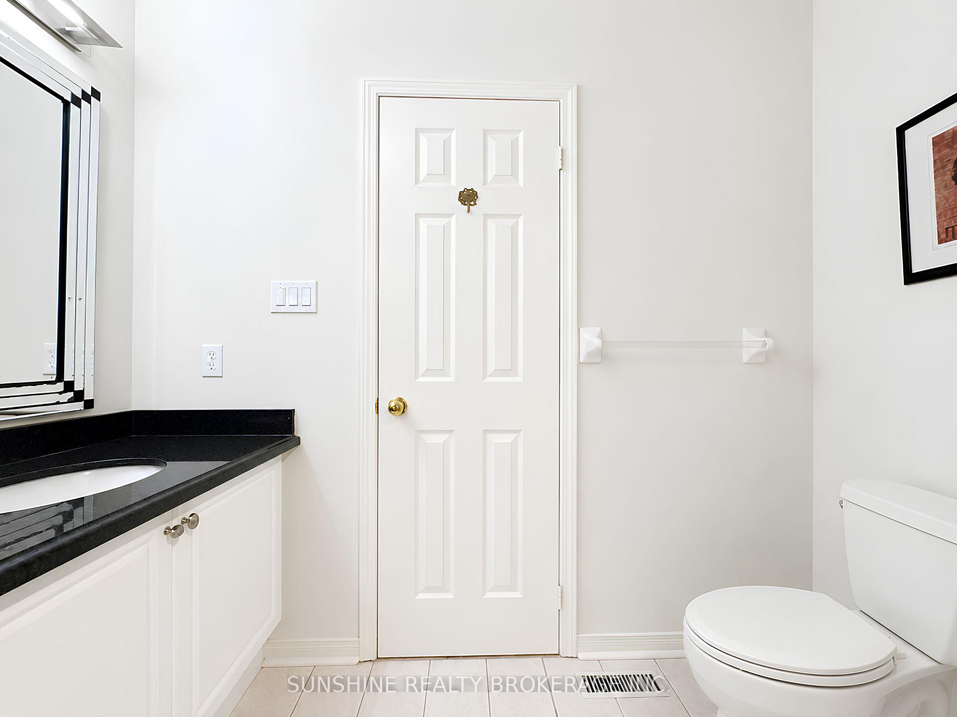 Photo 18 of 181 Trail Ridge Lane, Markham, Berczy — HOMEH