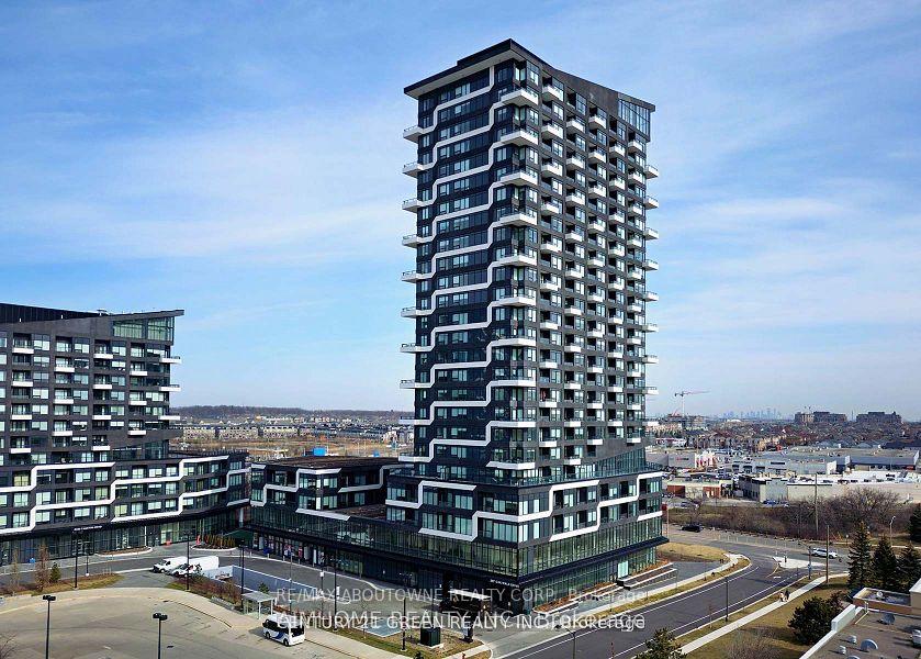 Front of Unit 807, 297 Oak Walk Drive